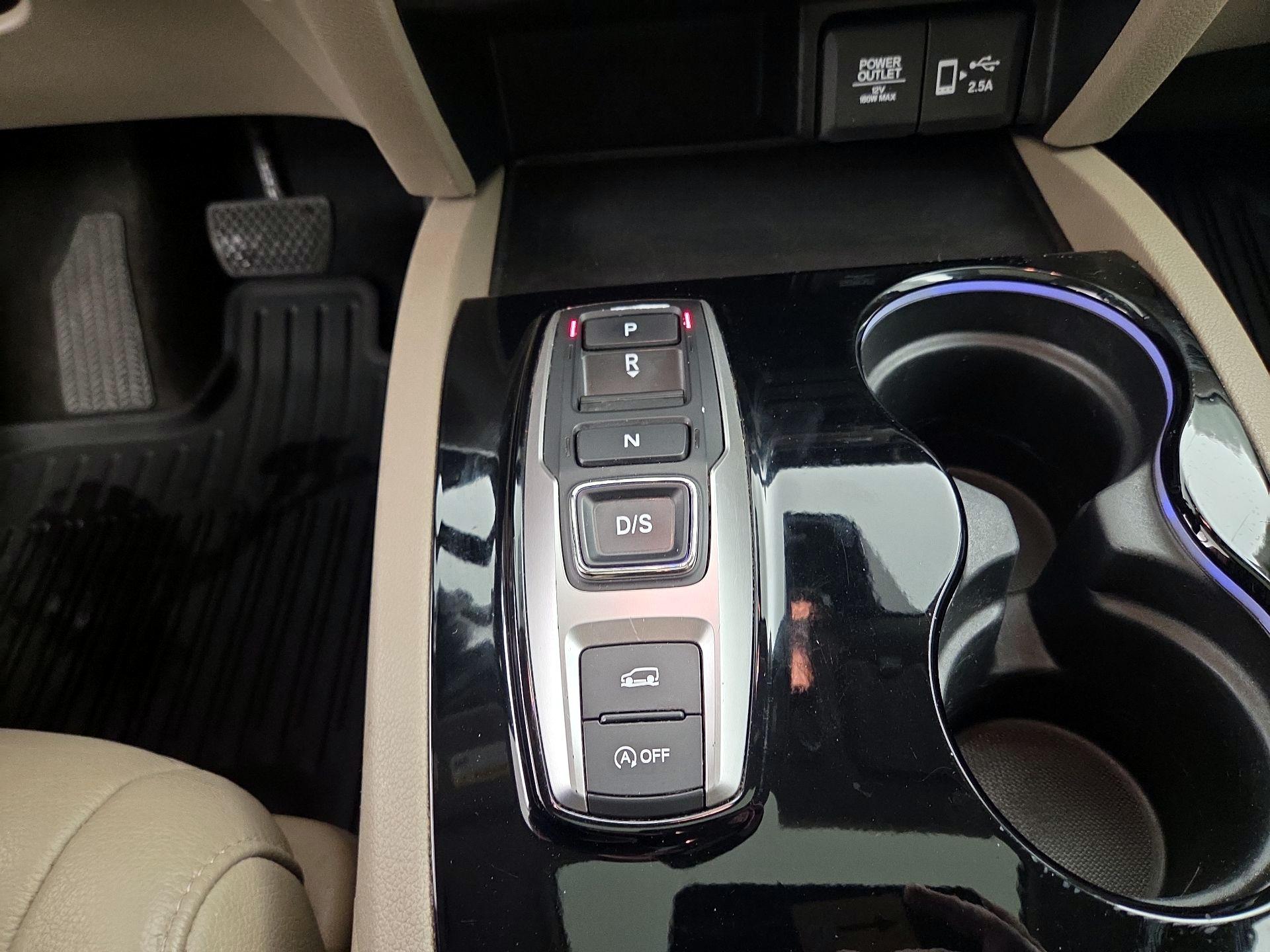 Thumbnail: 2021 Honda Pilot - 18