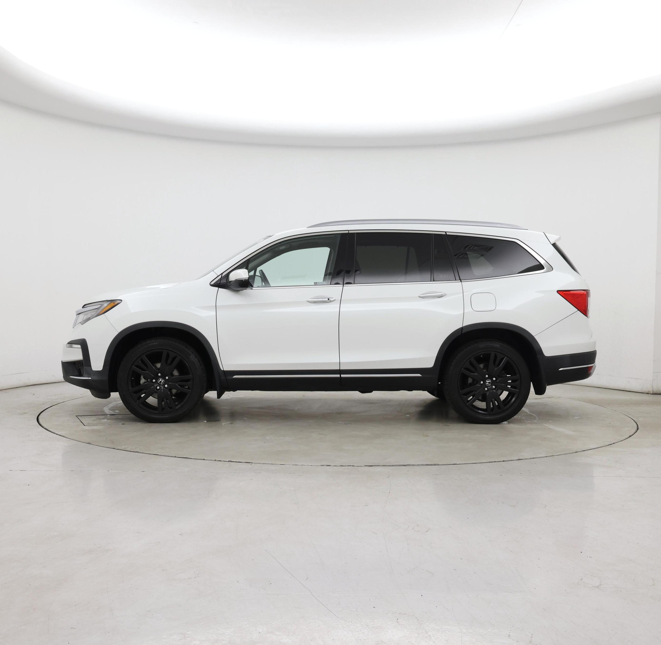 Thumbnail: 2021 Honda Pilot - 3