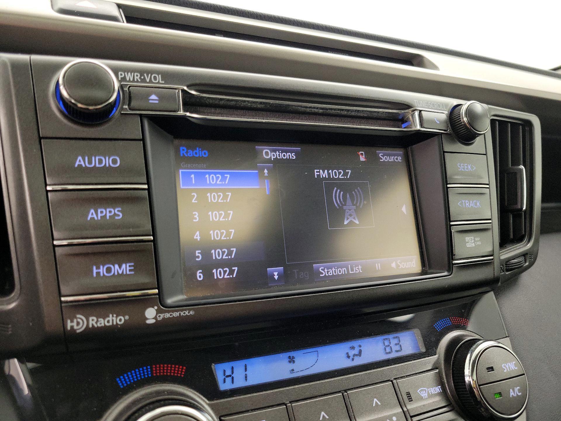 Thumbnail: 2015 Toyota RAV4 - 16