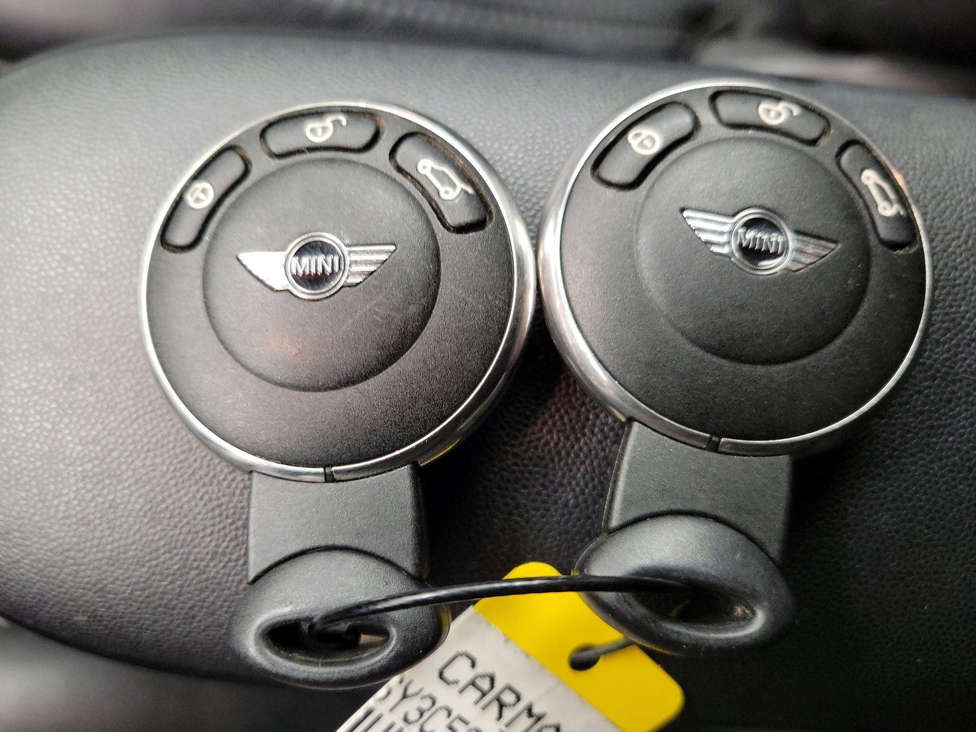 Thumbnail: 2015 MINI Cooper Roadster - 19