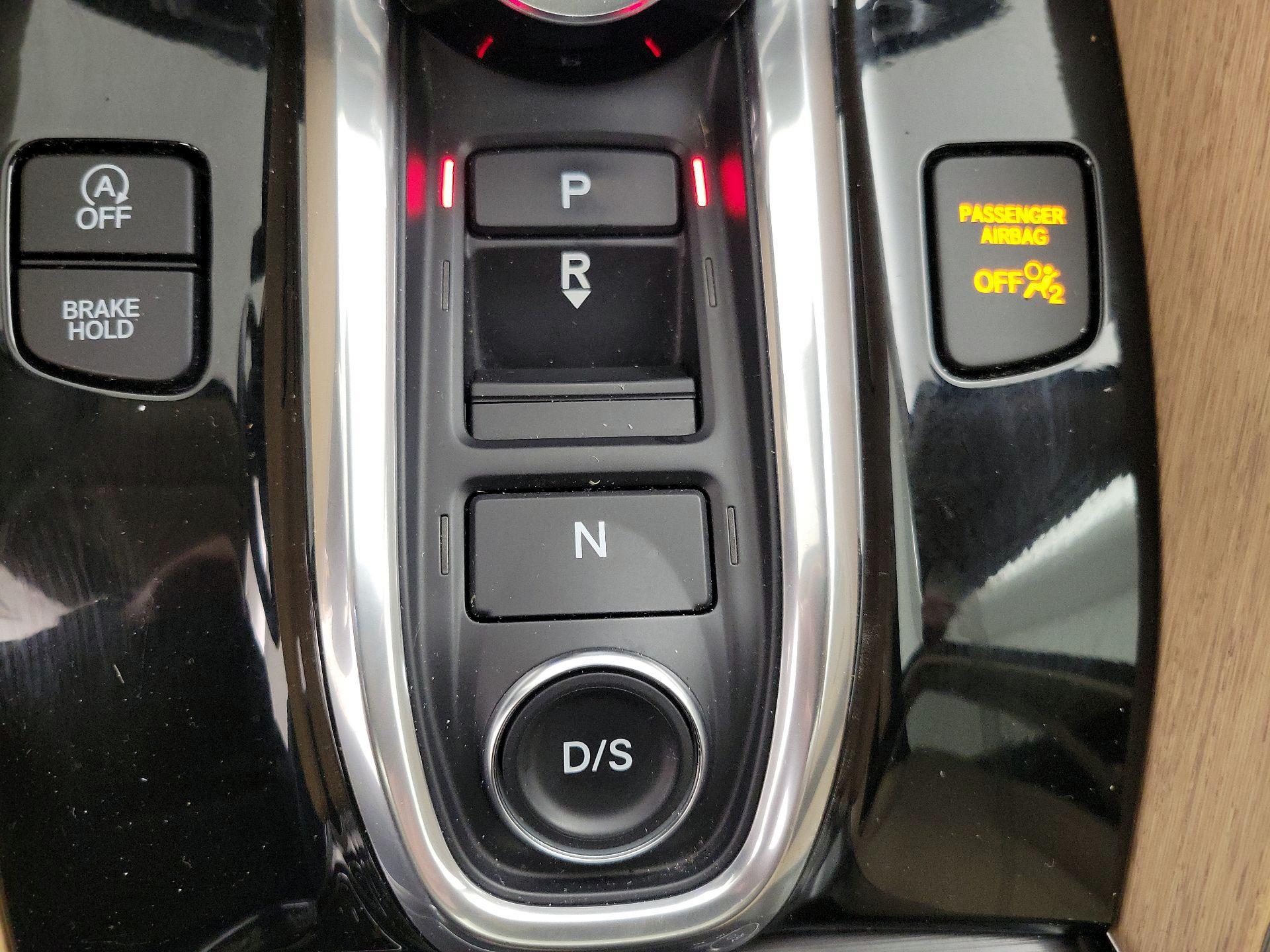 Thumbnail: 2021 Acura TLX - 18