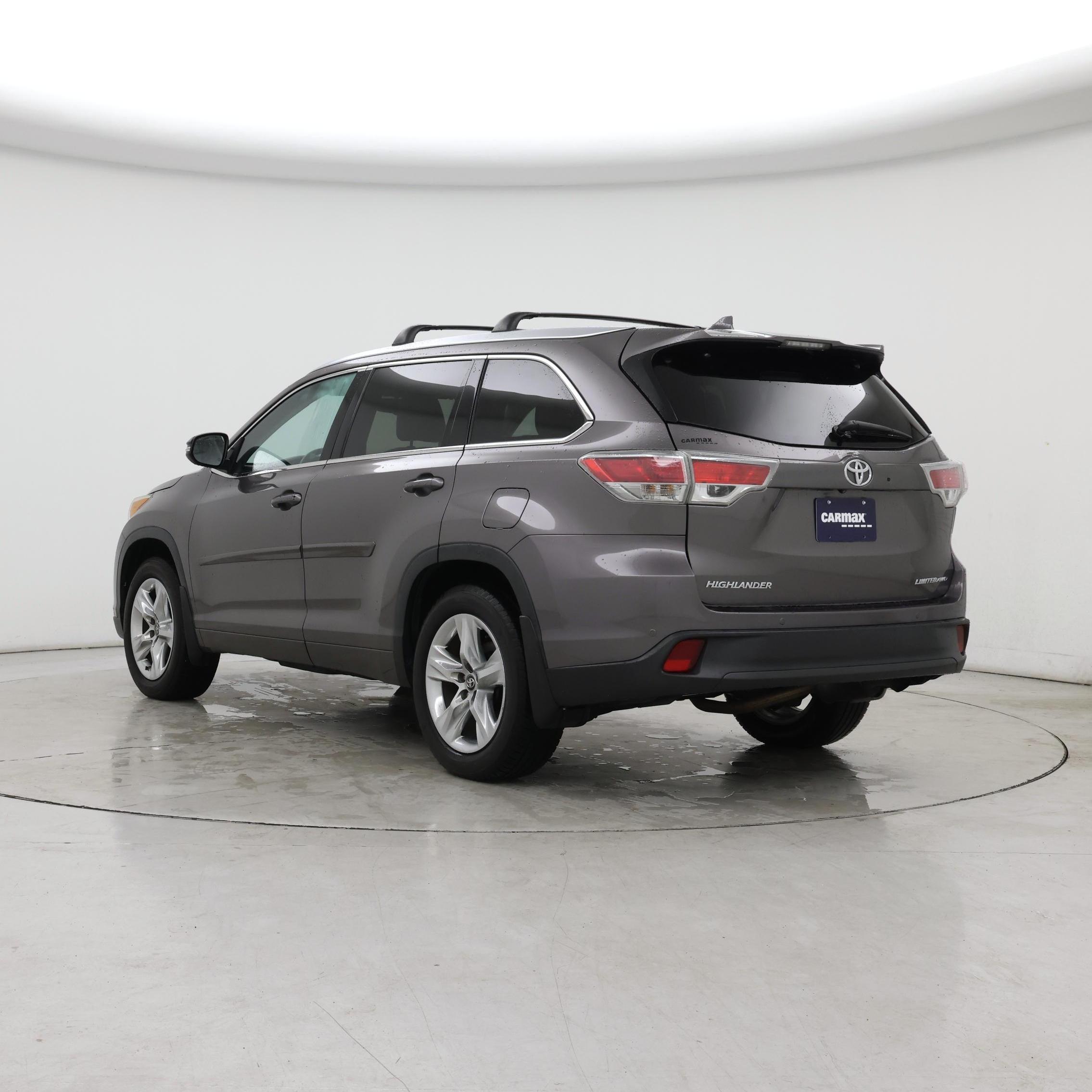 Thumbnail: 2016 Toyota Highlander - 2