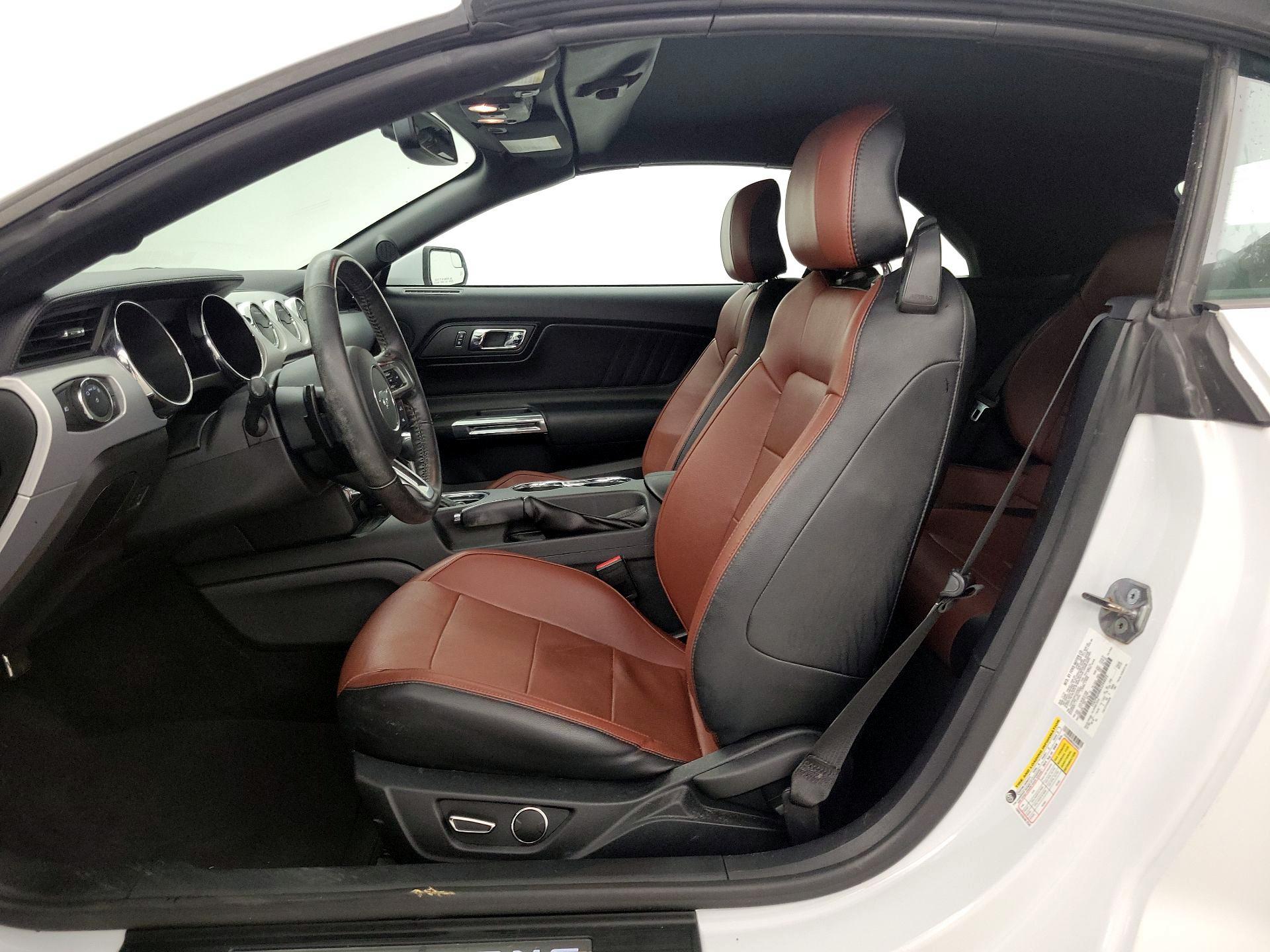 Thumbnail: 2016 Ford Mustang - 11