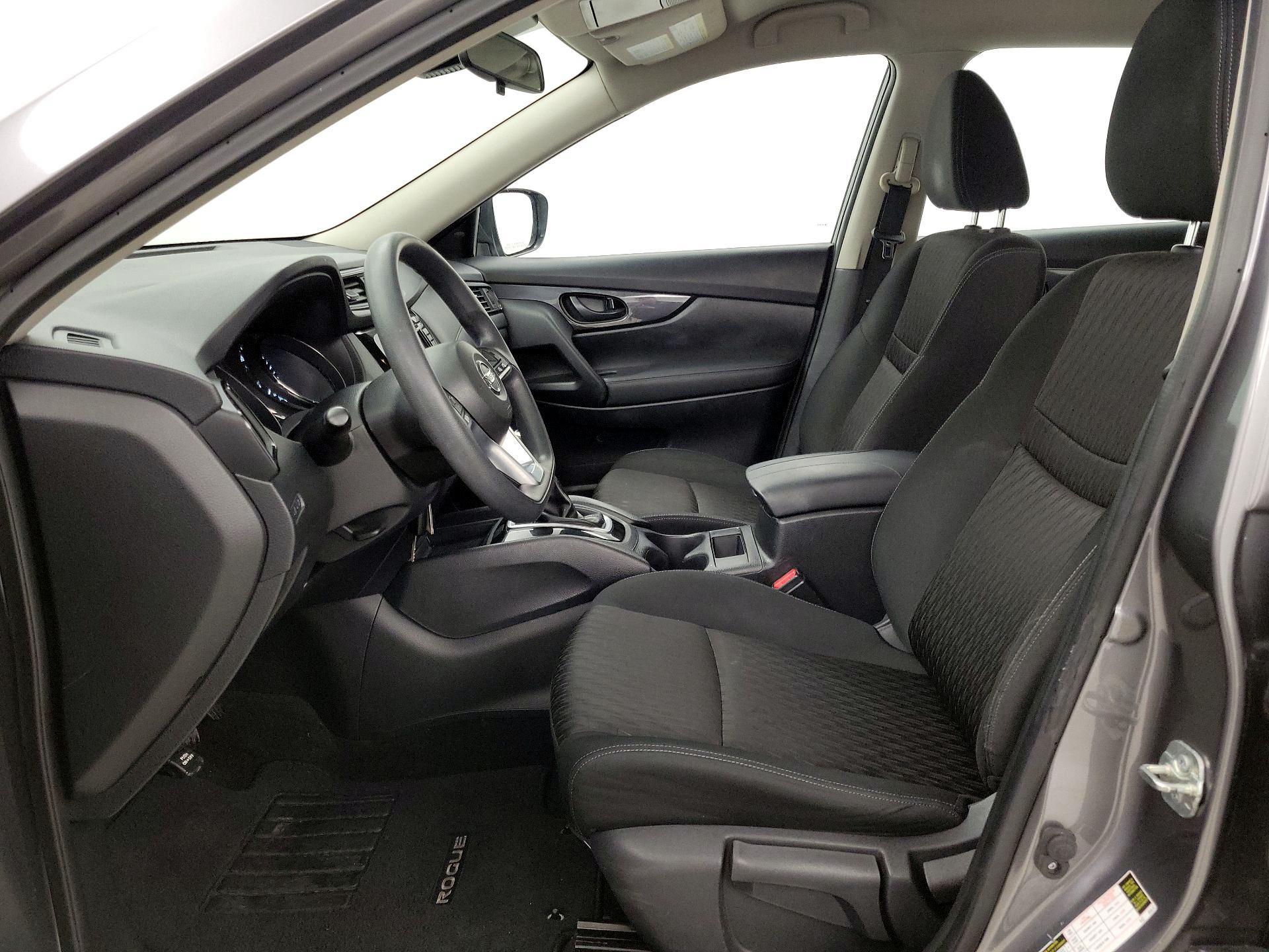 Thumbnail: 2019 Nissan Rogue - 11