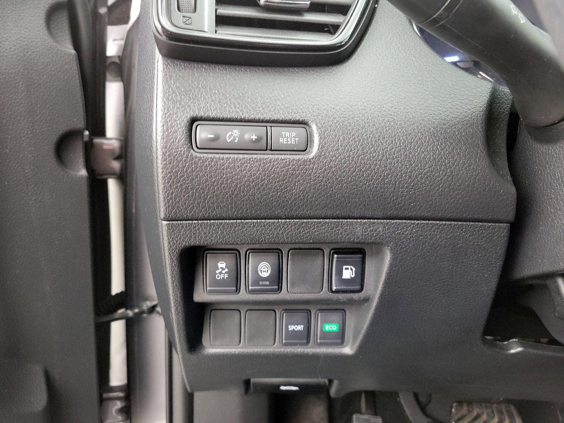 Thumbnail: 2019 Nissan Rogue - 13