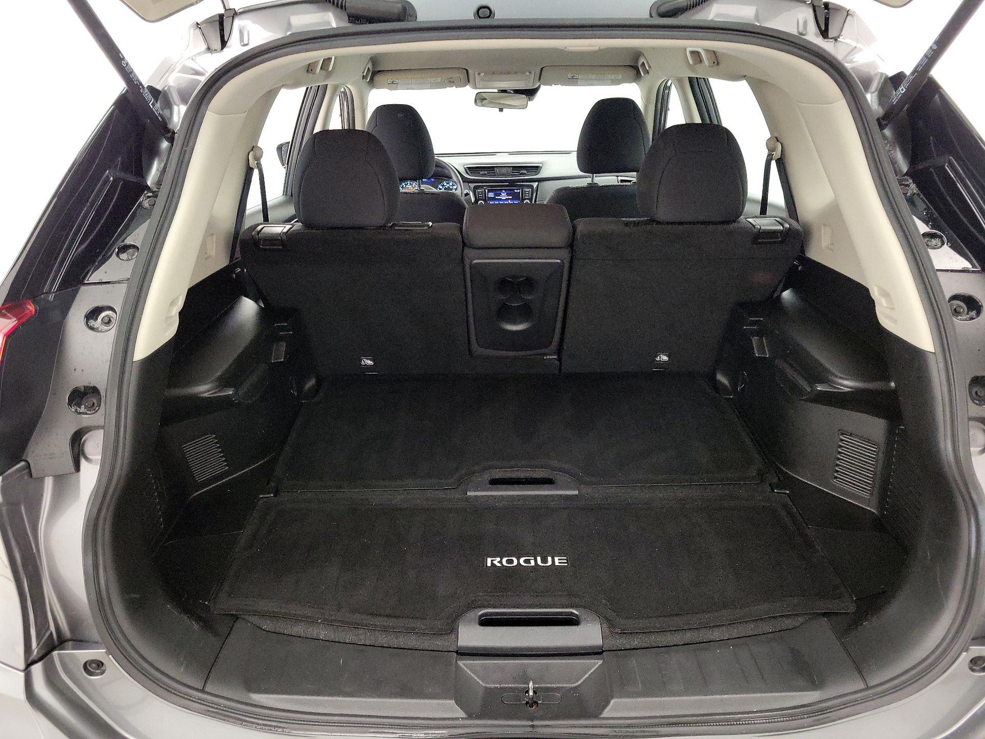 Thumbnail: 2019 Nissan Rogue - 20