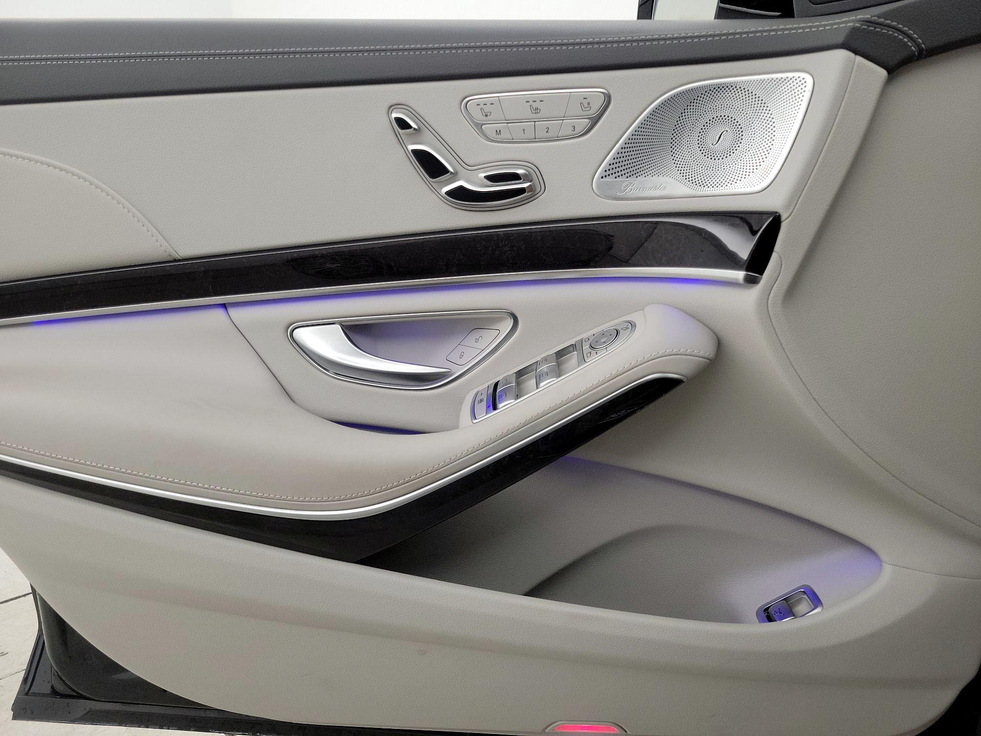 Thumbnail: 2017 Mercedes-Benz S-Class - 12