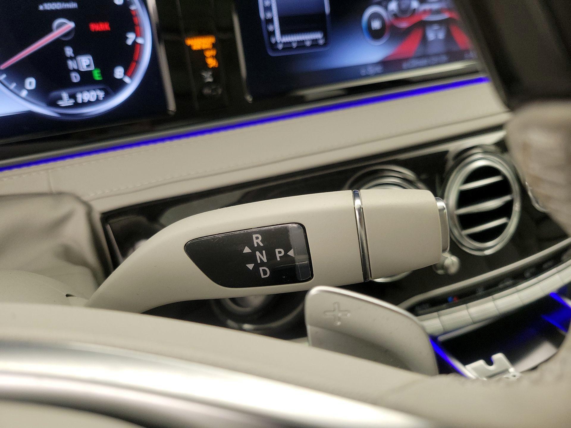 Thumbnail: 2017 Mercedes-Benz S-Class - 18