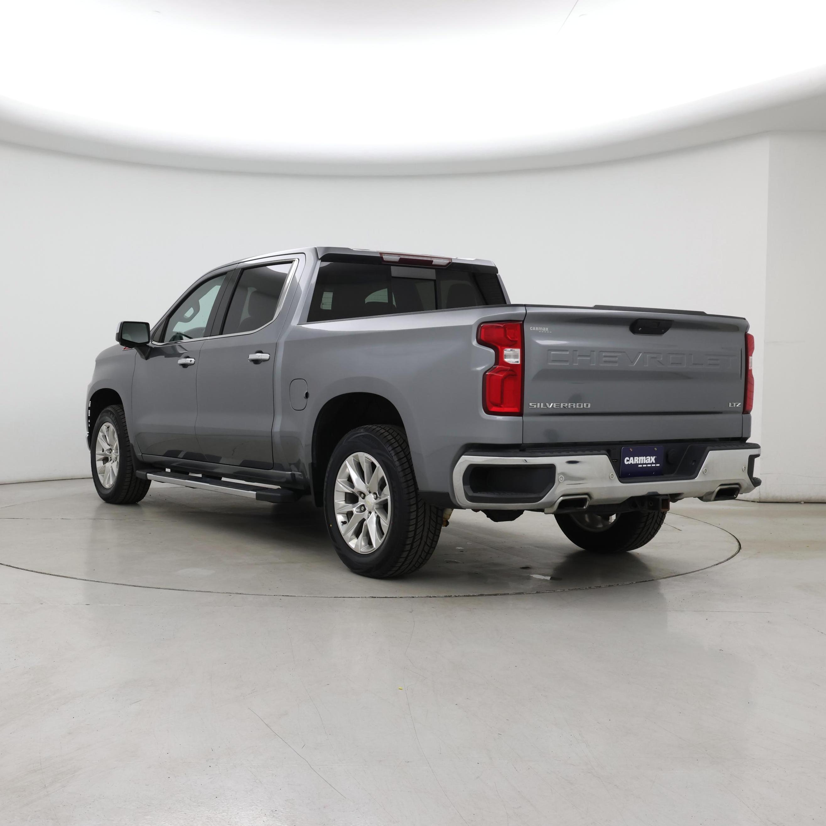 Thumbnail: 2019 Chevrolet Silverado 1500 - 2