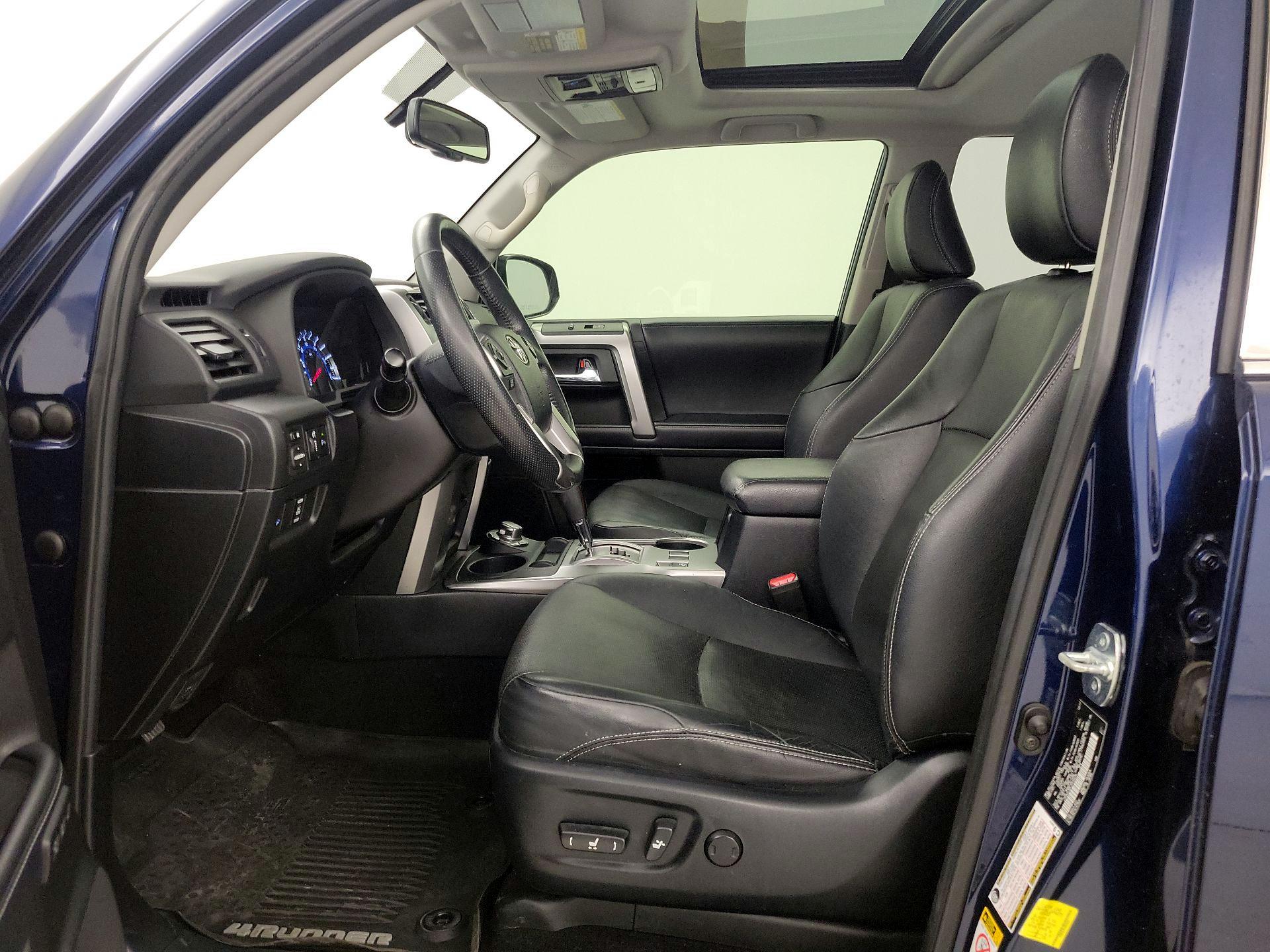 Thumbnail: 2018 Toyota 4Runner - 11