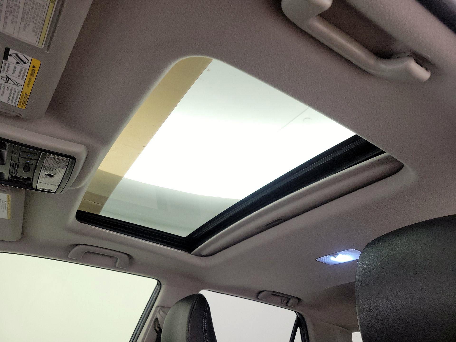 Thumbnail: 2018 Toyota 4Runner - 20