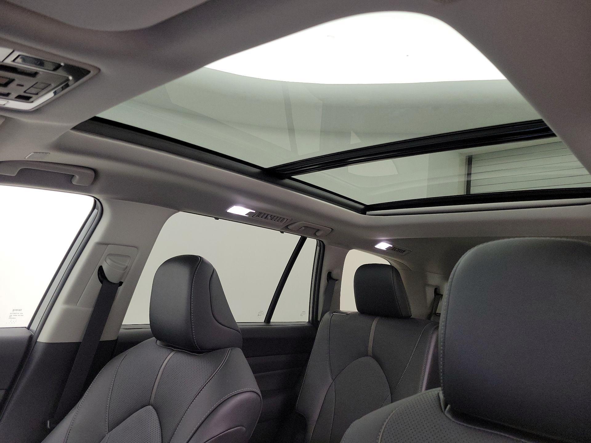 Thumbnail: 2025 Toyota Grand Highlander - 20