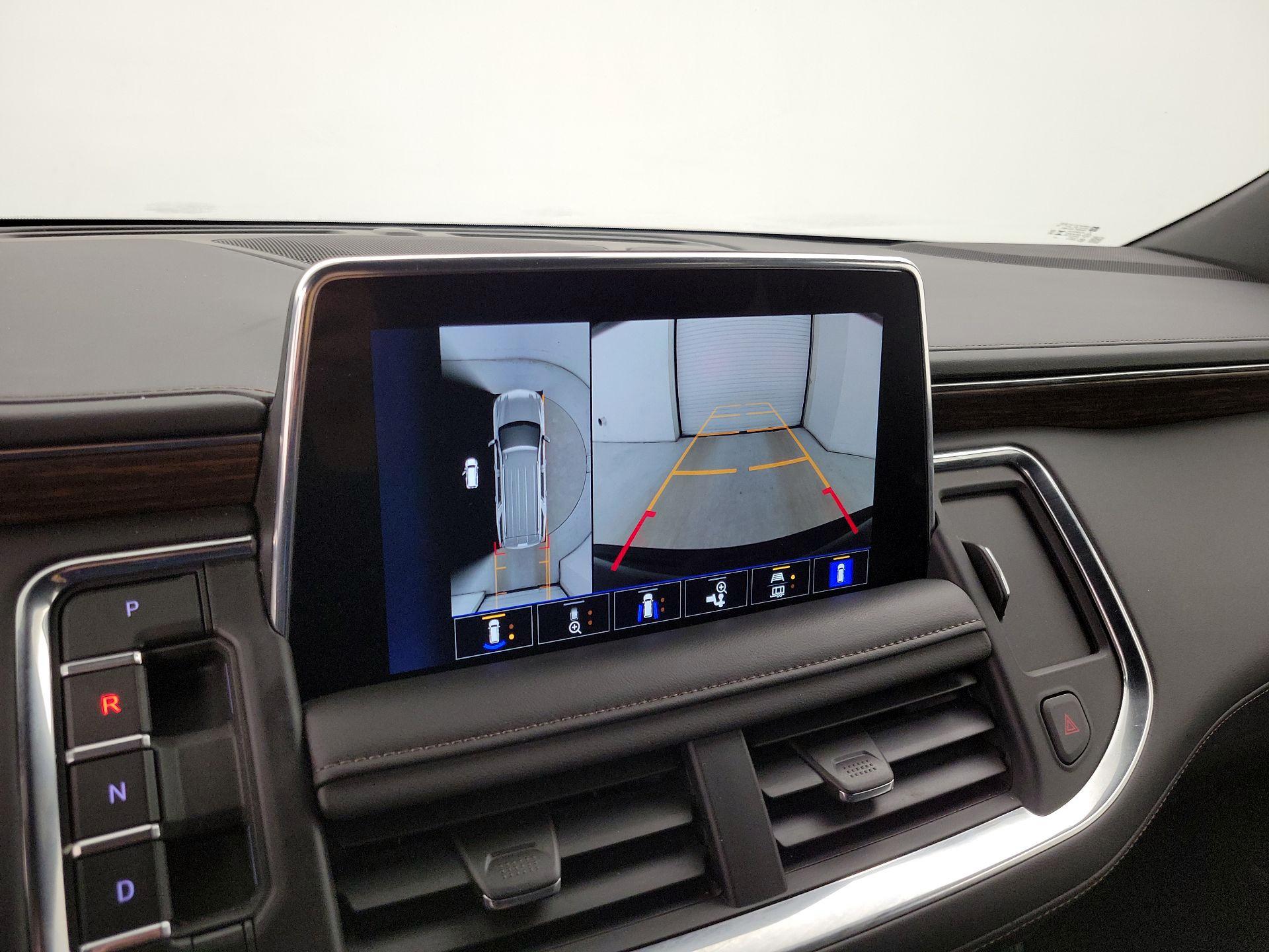 Thumbnail: 2023 Chevrolet Tahoe - 14