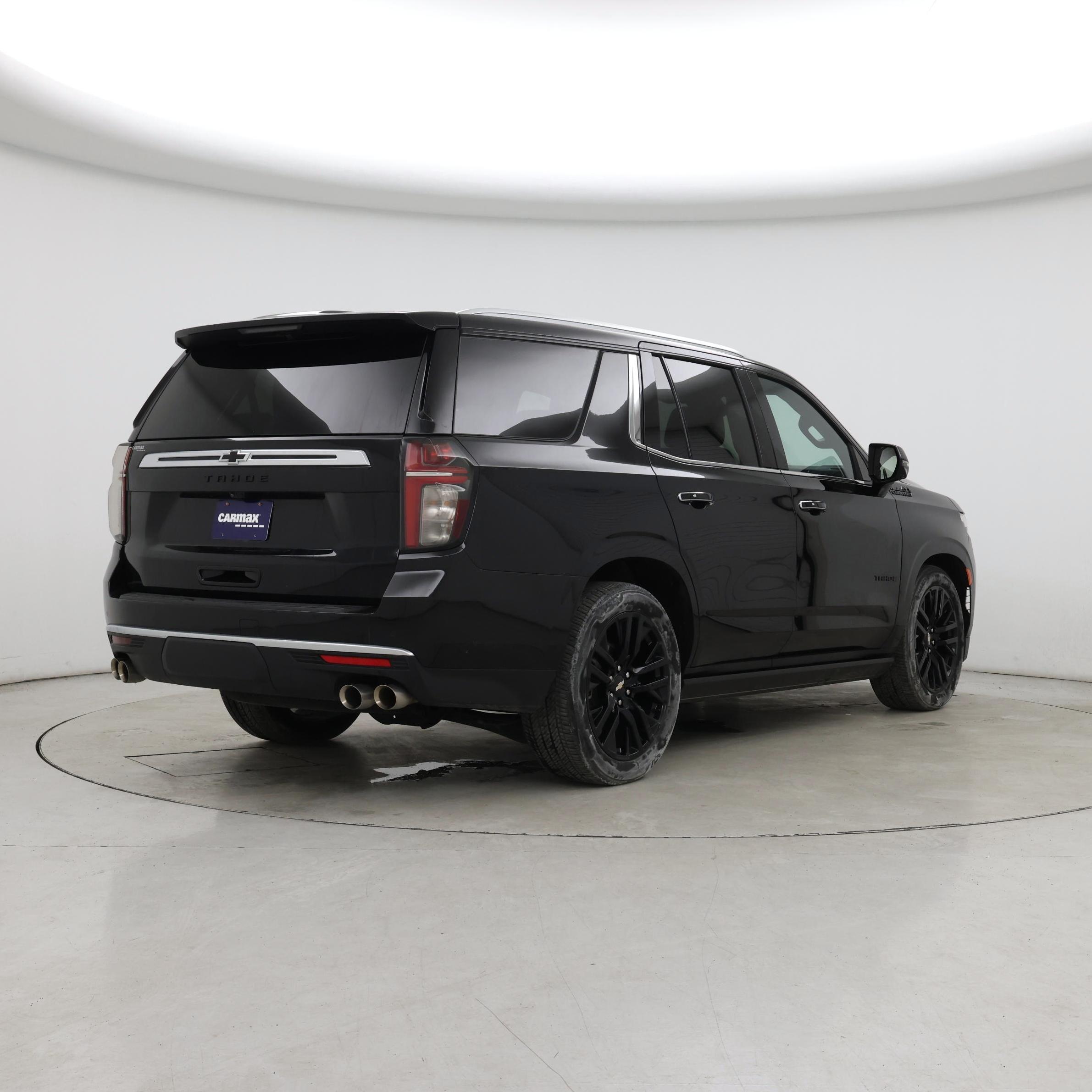 Thumbnail: 2023 Chevrolet Tahoe - 8