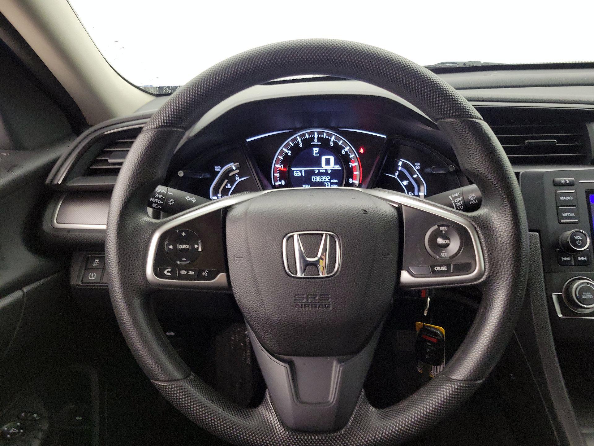 Thumbnail: 2016 Honda Civic - 10