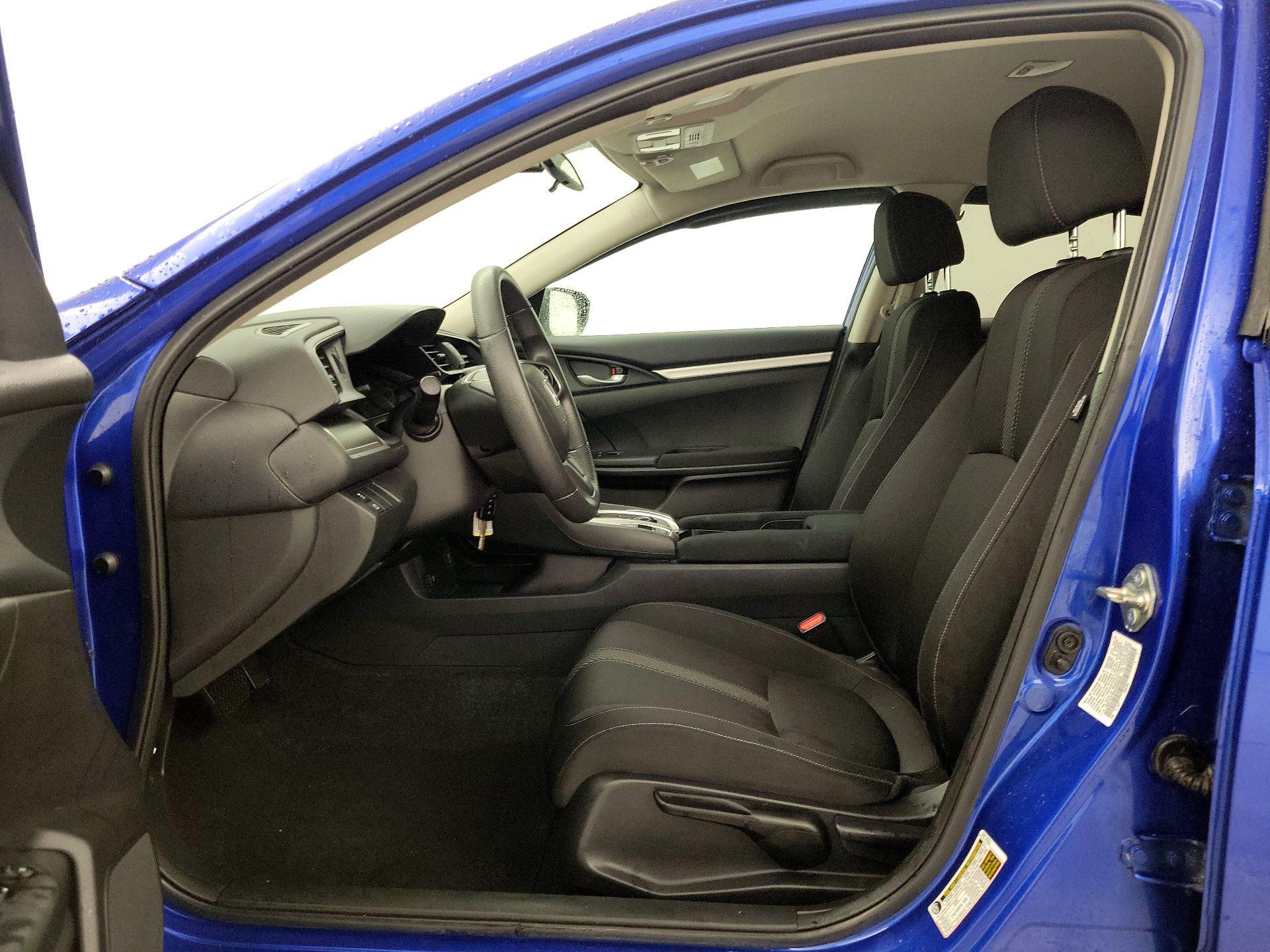 Thumbnail: 2016 Honda Civic - 11