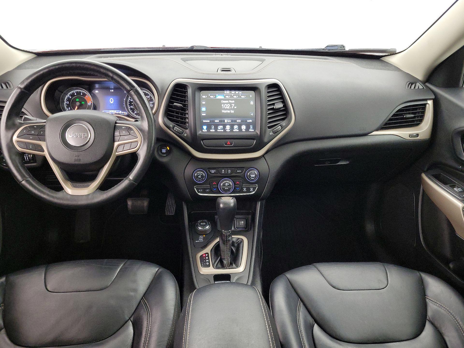 Thumbnail: 2017 Jeep Cherokee - 9