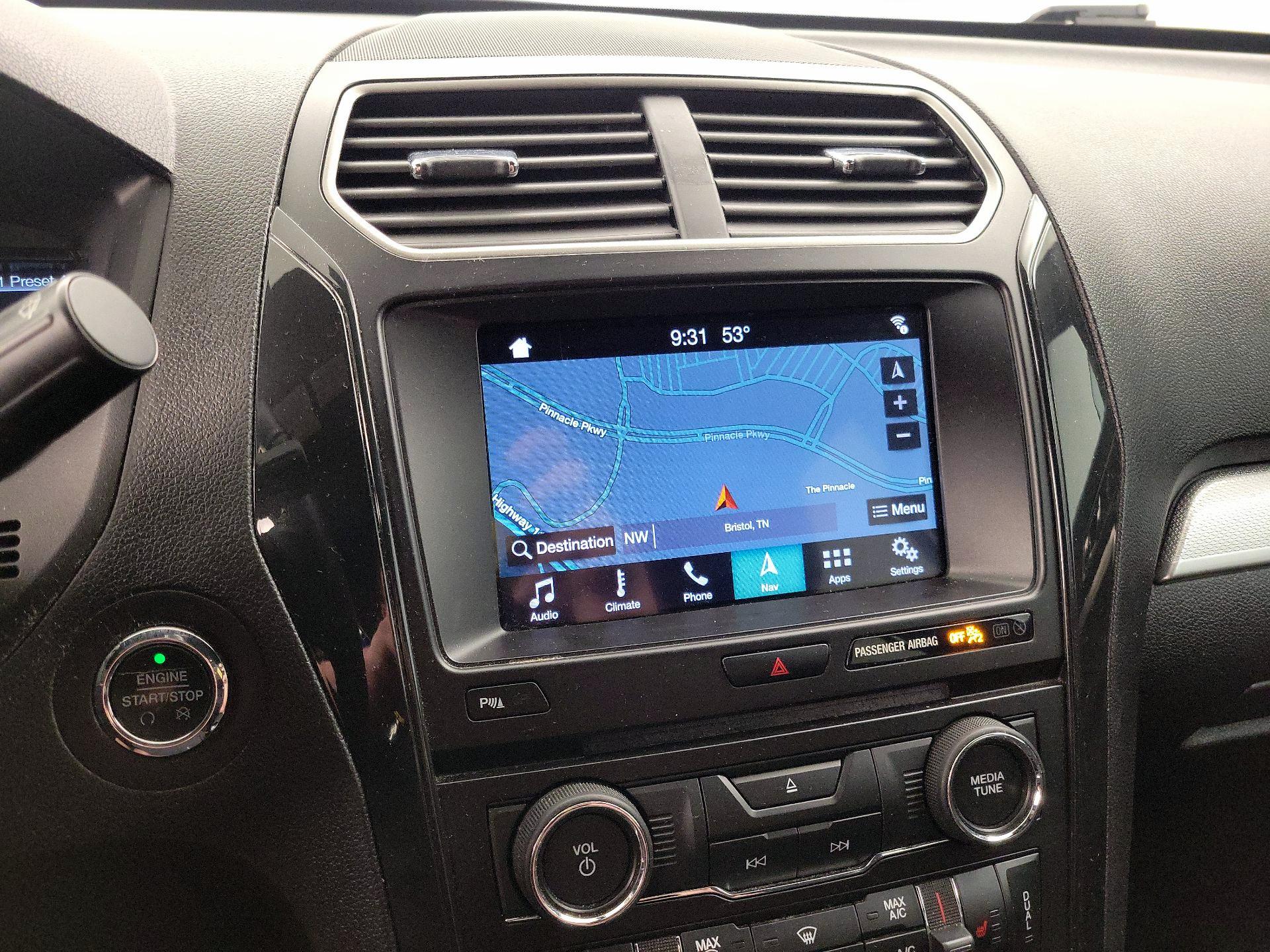 Thumbnail: 2018 Ford Explorer - 14