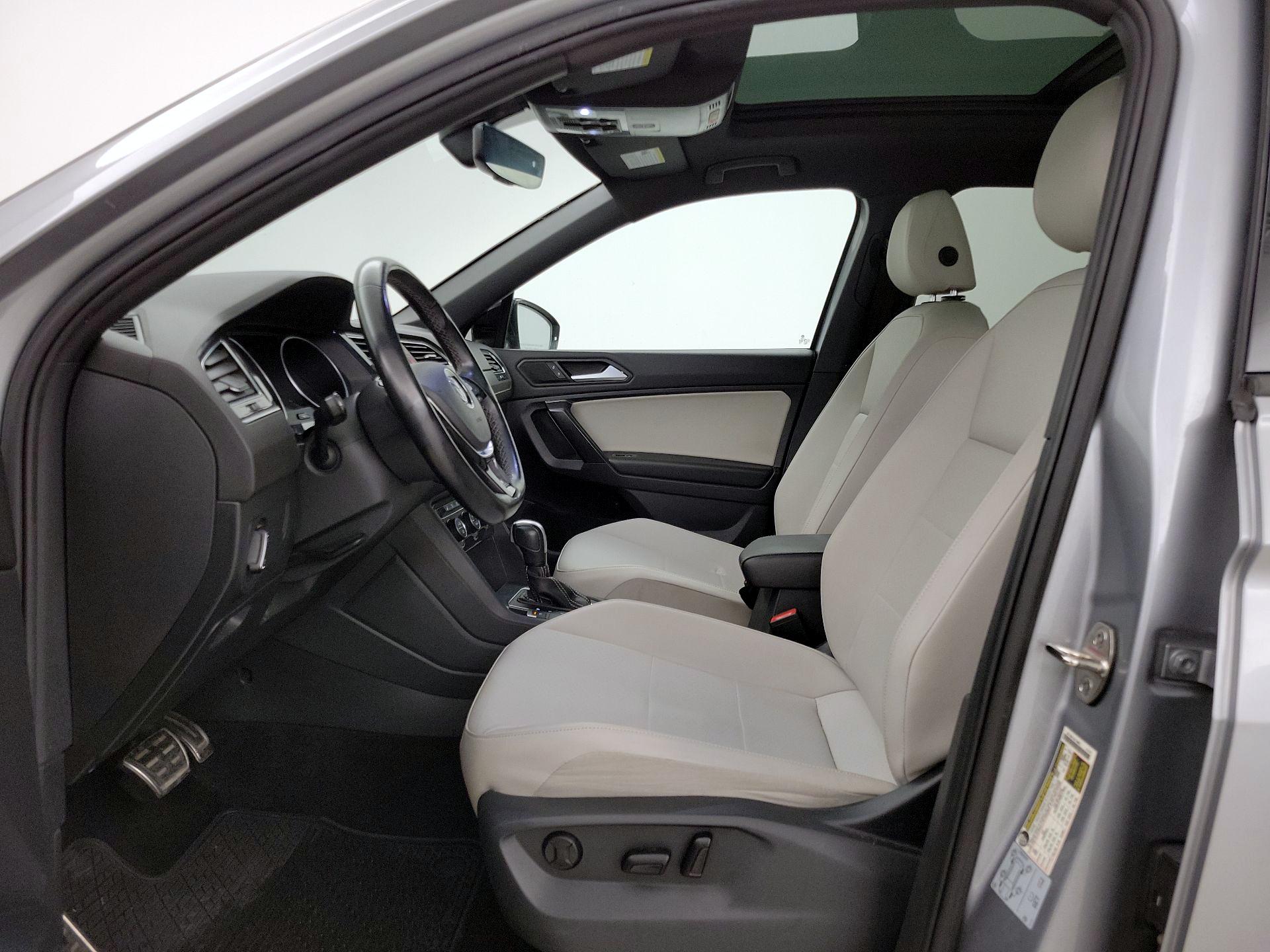 Thumbnail: 2021 Volkswagen Tiguan - 11