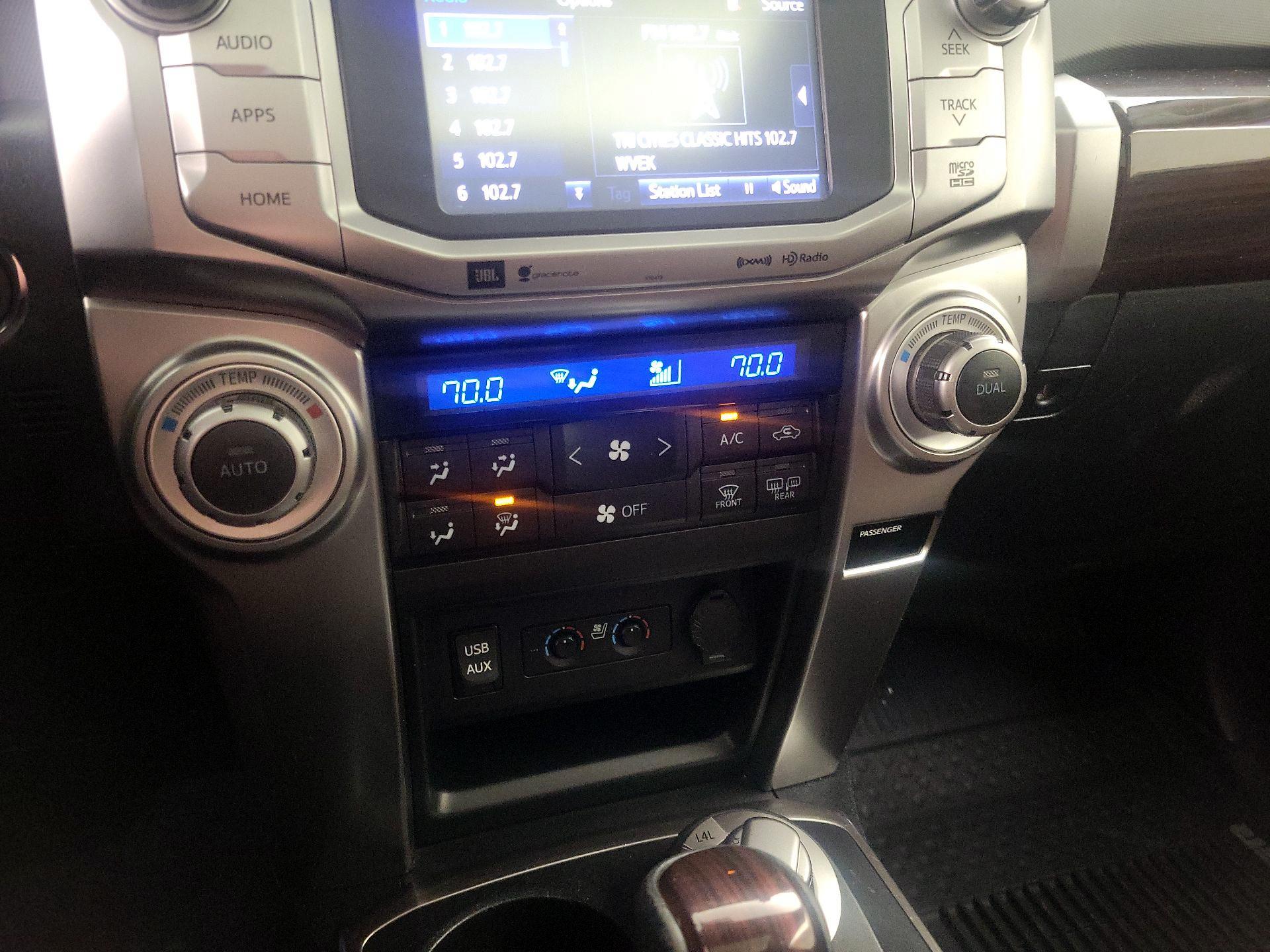 Thumbnail: 2019 Toyota 4Runner - 16