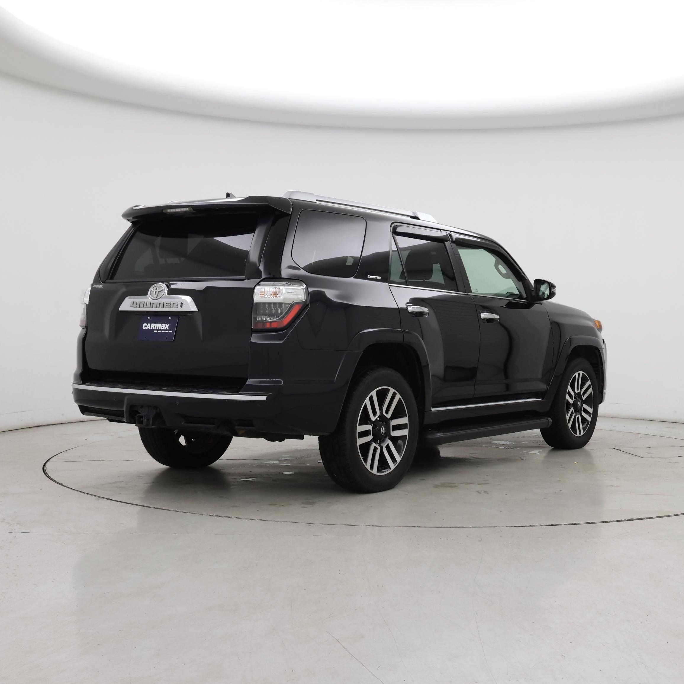 Thumbnail: 2019 Toyota 4Runner - 8