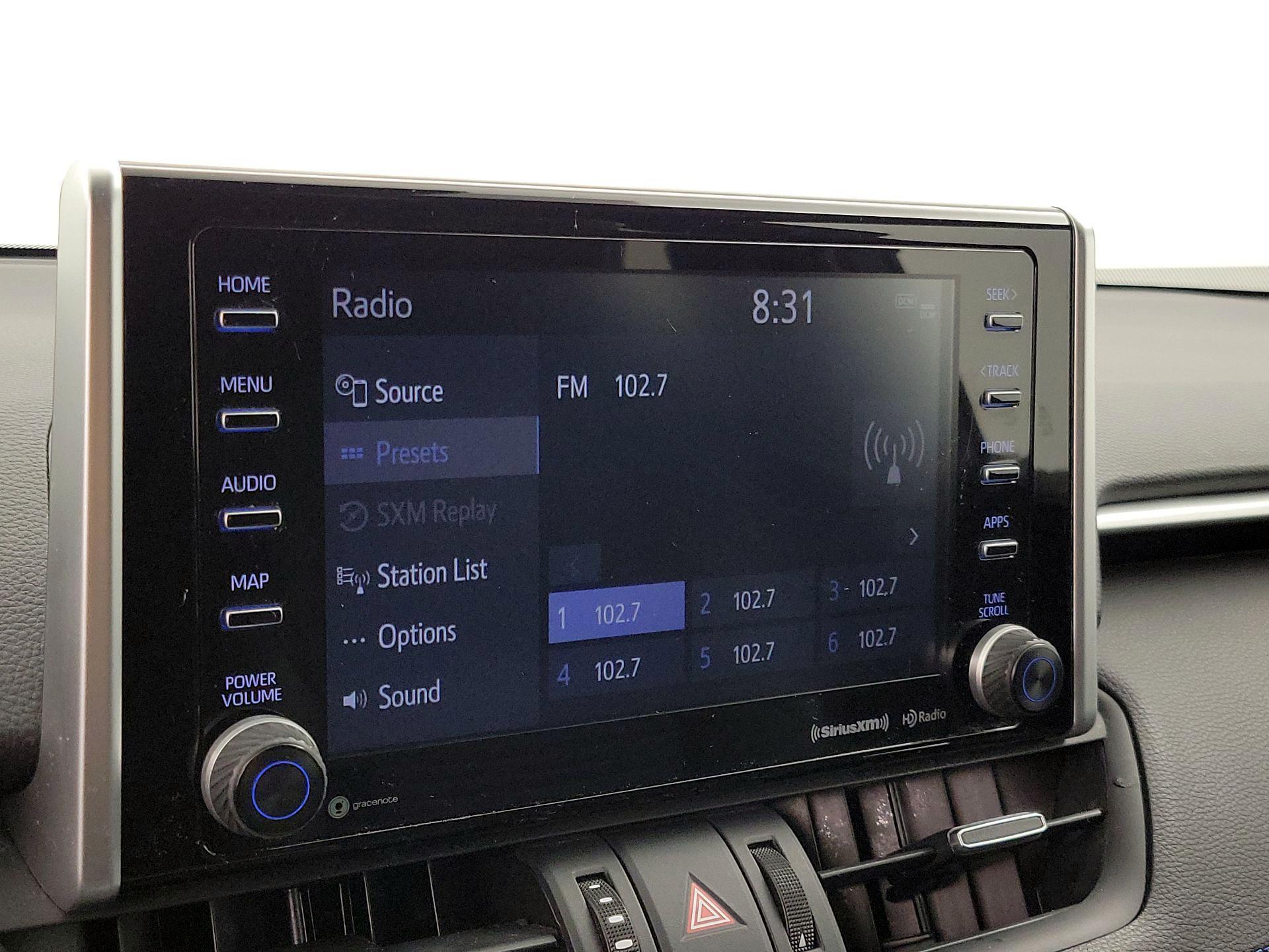 Thumbnail: 2021 Toyota RAV4 - 15