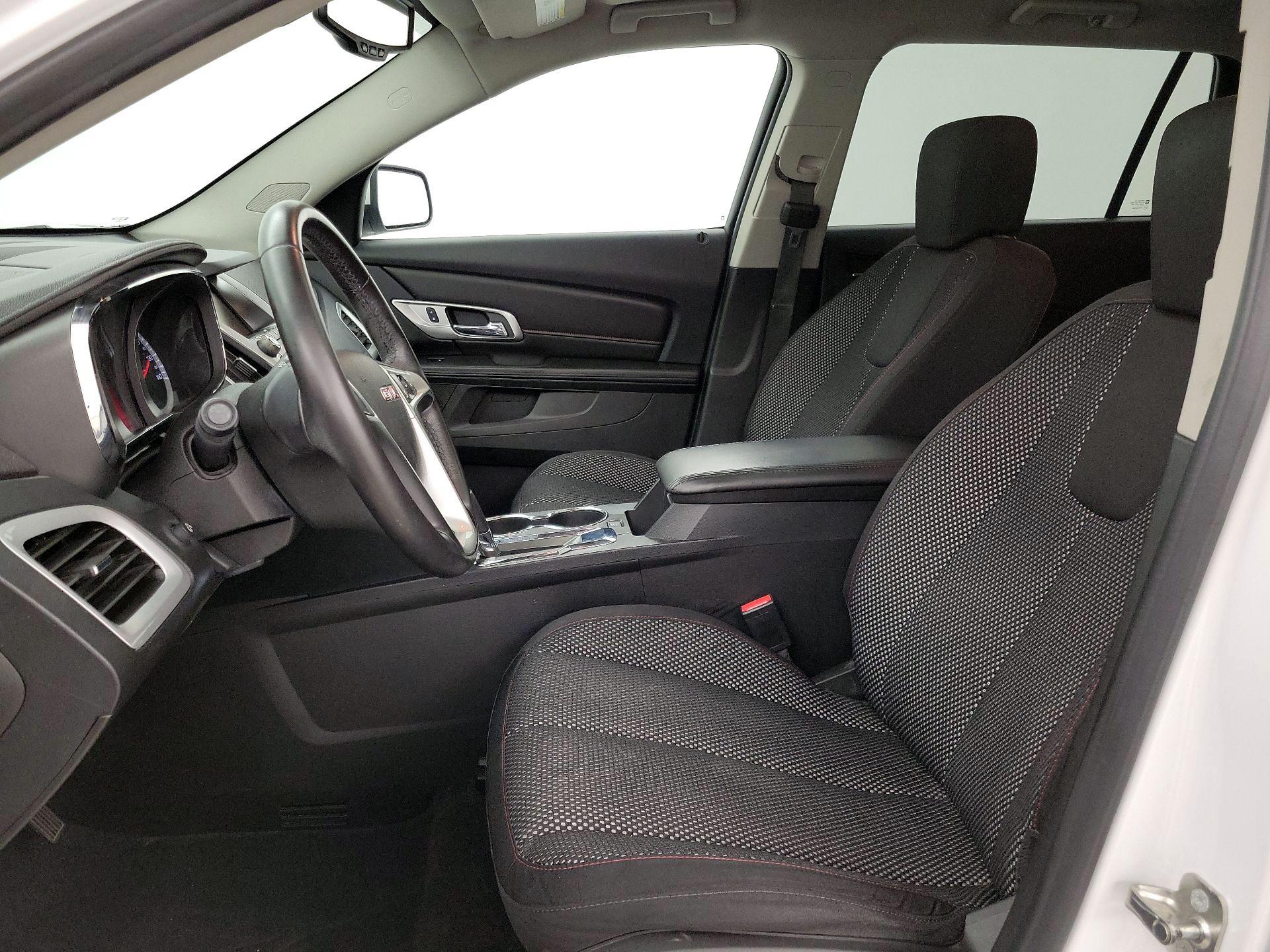 Thumbnail: 2016 GMC Terrain - 11