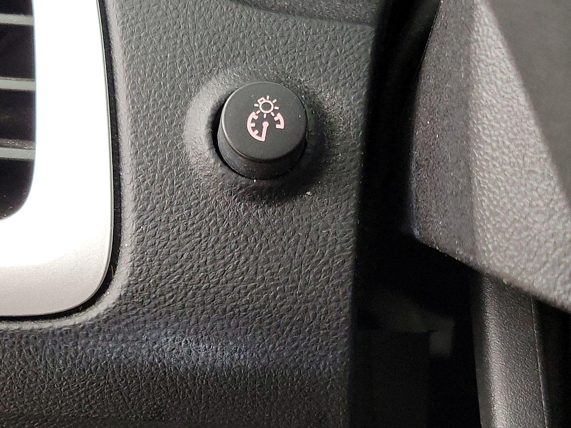 Thumbnail: 2016 GMC Terrain - 13