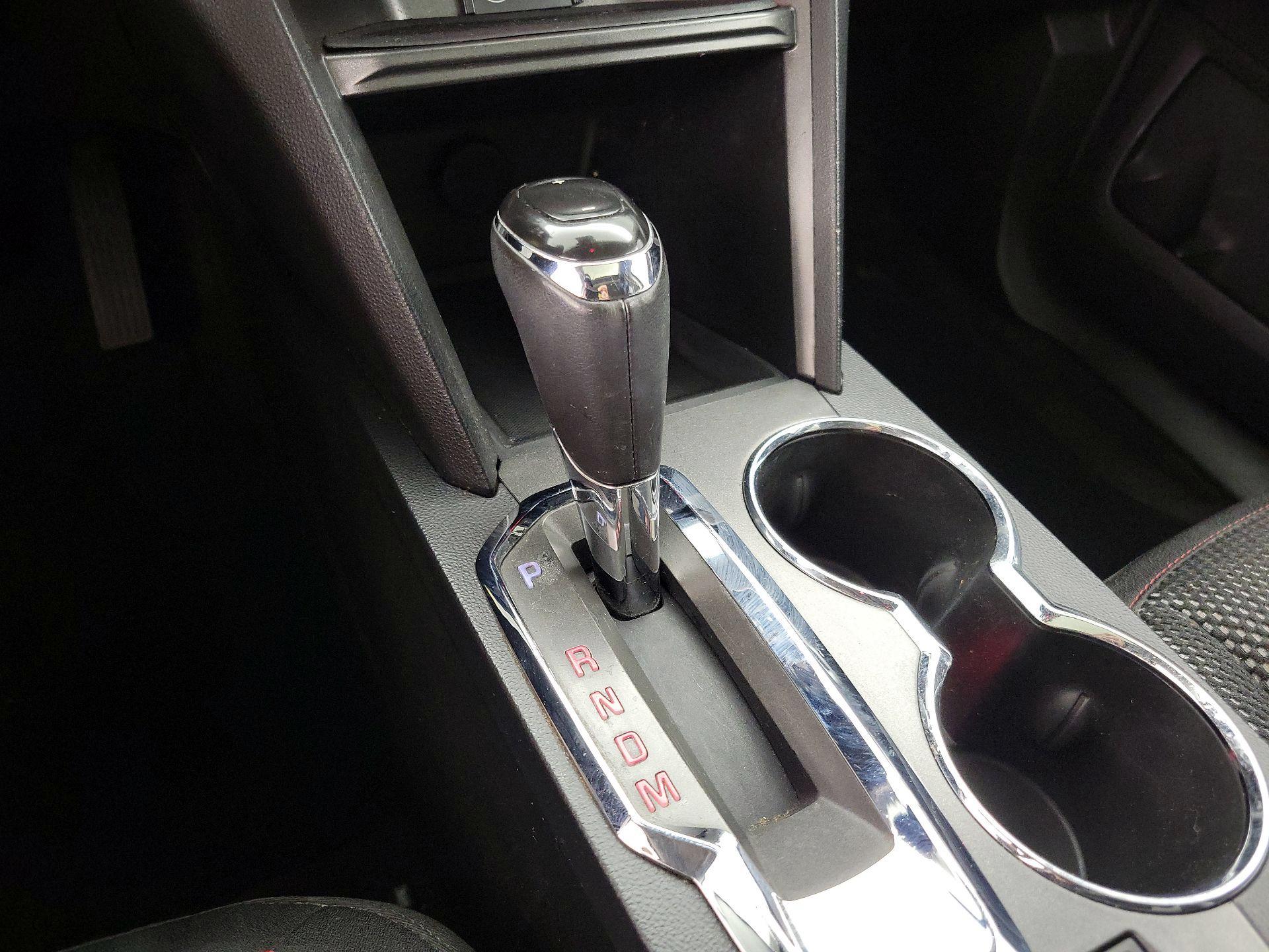 Thumbnail: 2016 GMC Terrain - 17