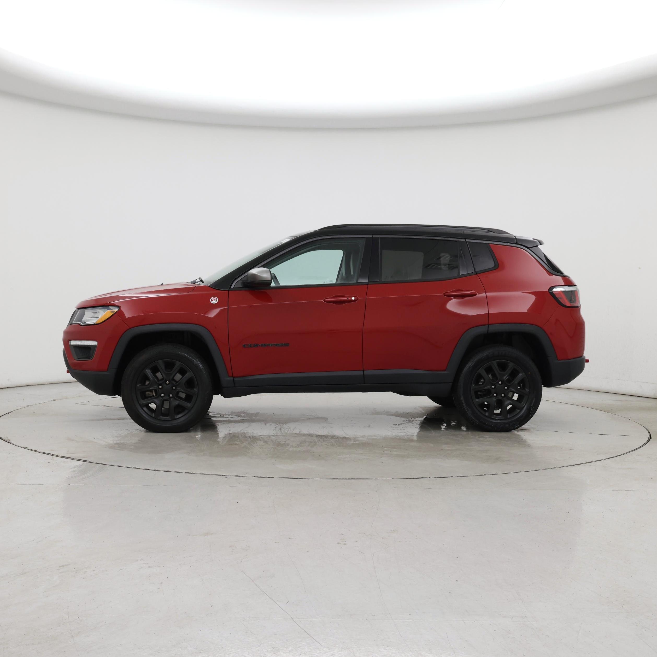 Thumbnail: 2020 Jeep Compass - 3