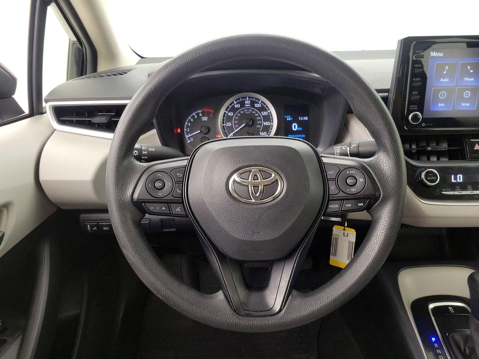 Thumbnail: 2022 Toyota Corolla - 10