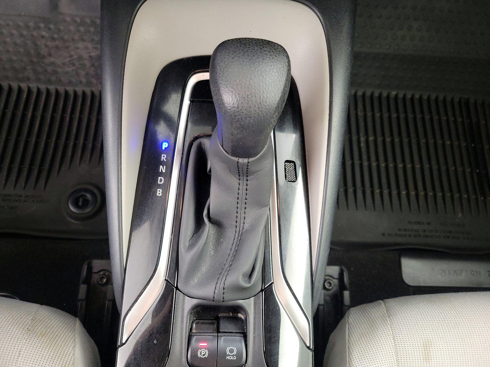 Thumbnail: 2022 Toyota Corolla - 17