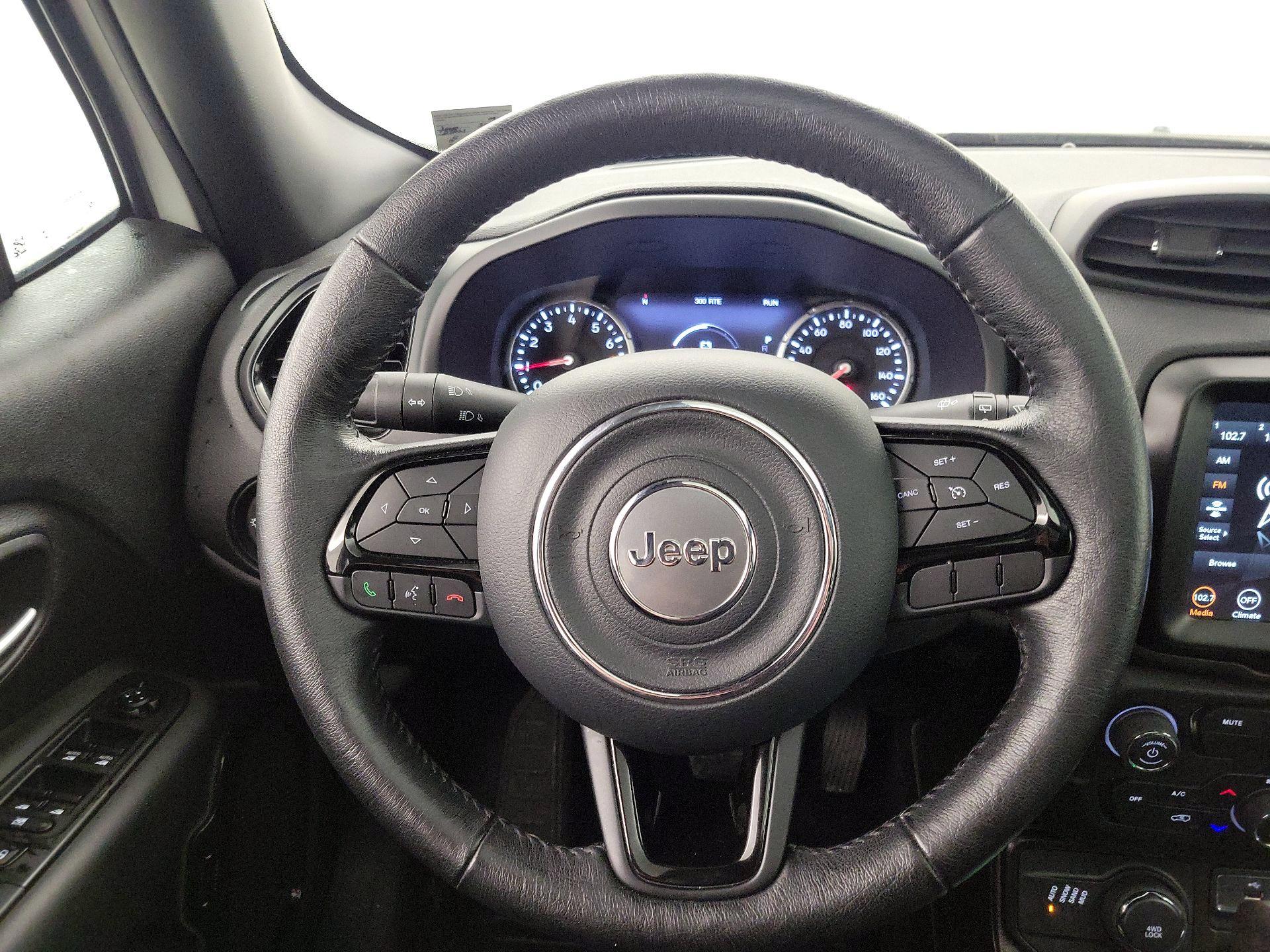 Thumbnail: 2022 Jeep Renegade - 10