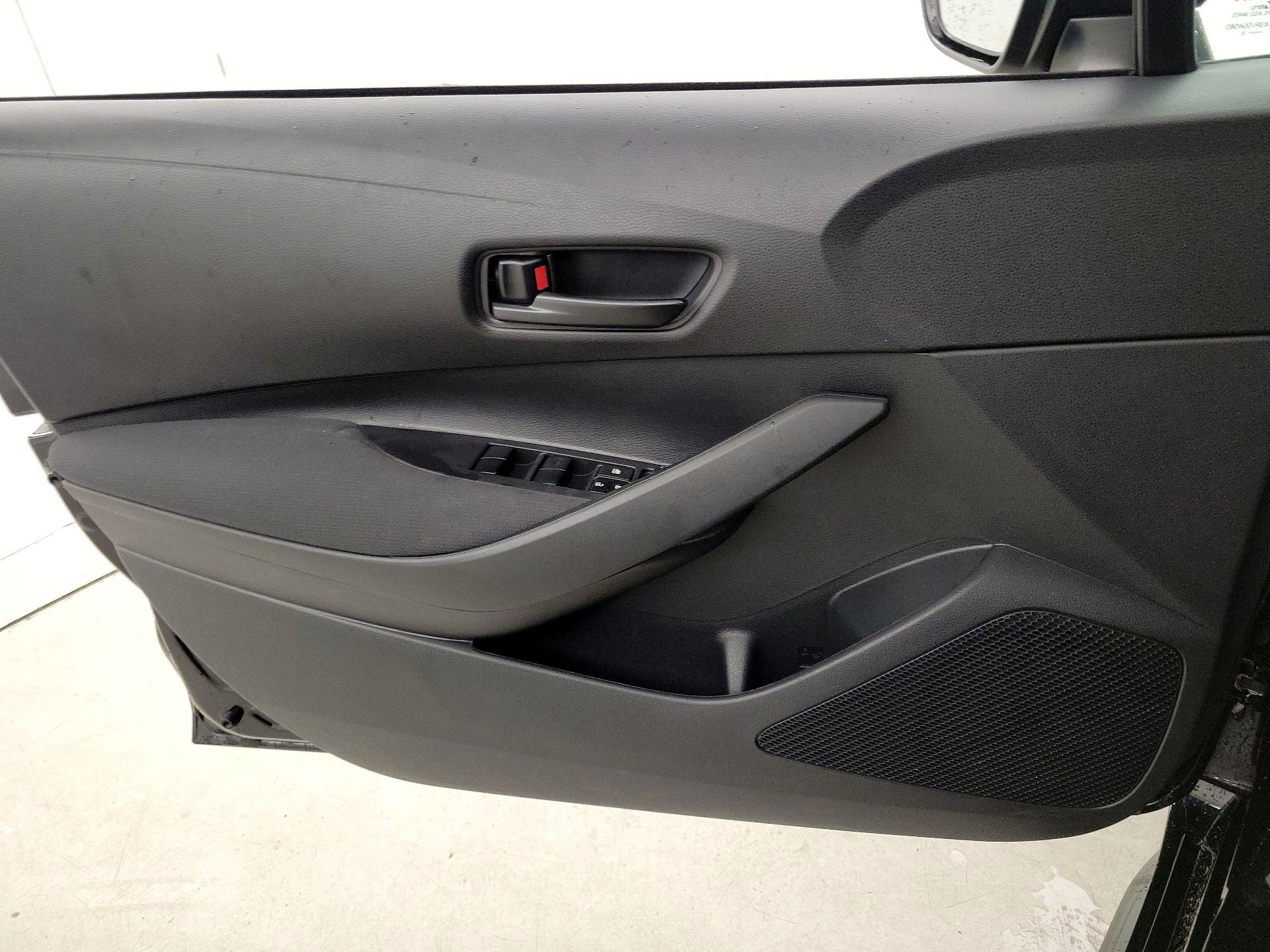 Thumbnail: 2023 Toyota Corolla - 12