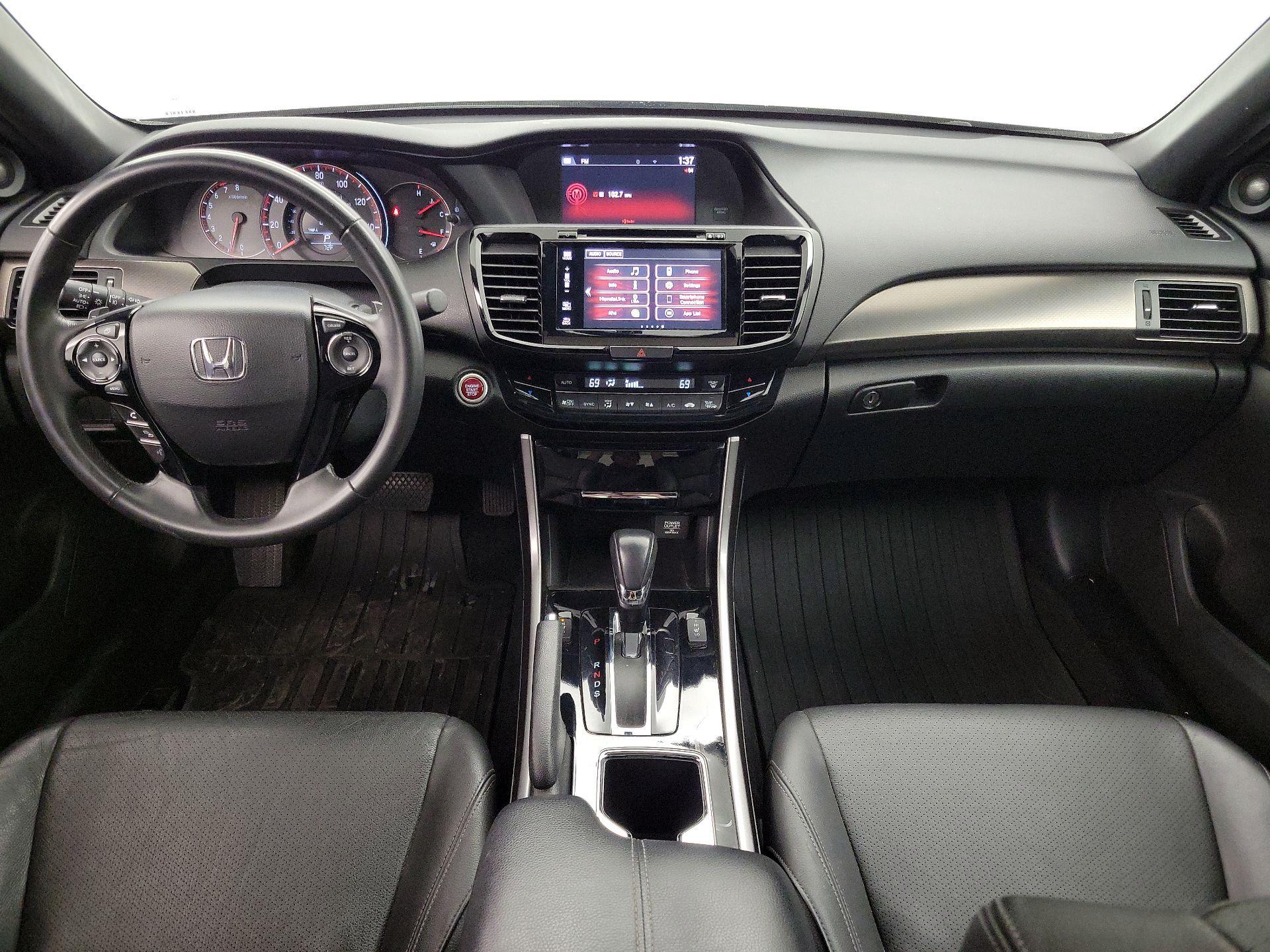 Thumbnail: 2017 Honda Accord - 9