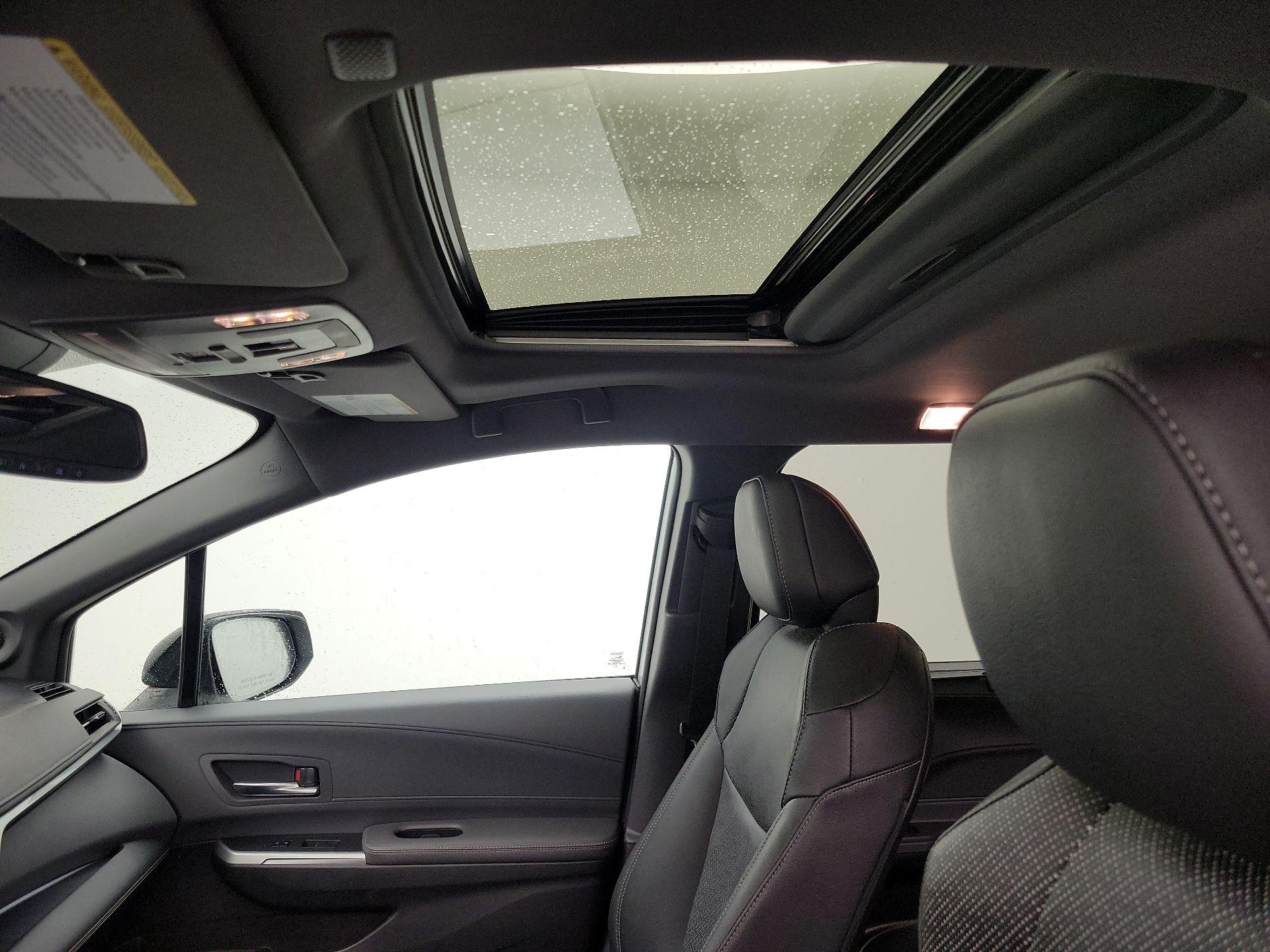 Thumbnail: 2023 Toyota Sienna - 20