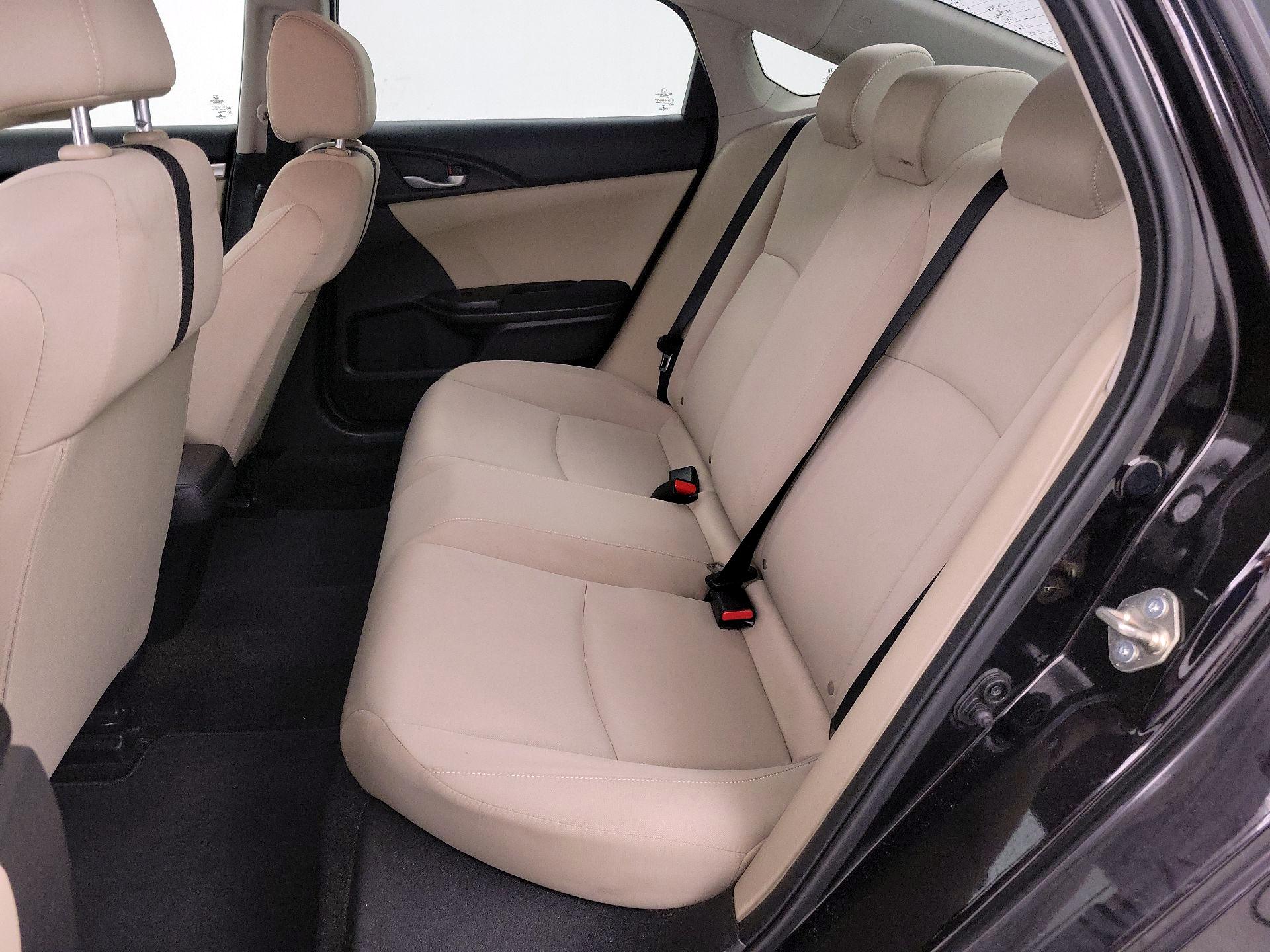 Thumbnail: 2016 Honda Civic - 18