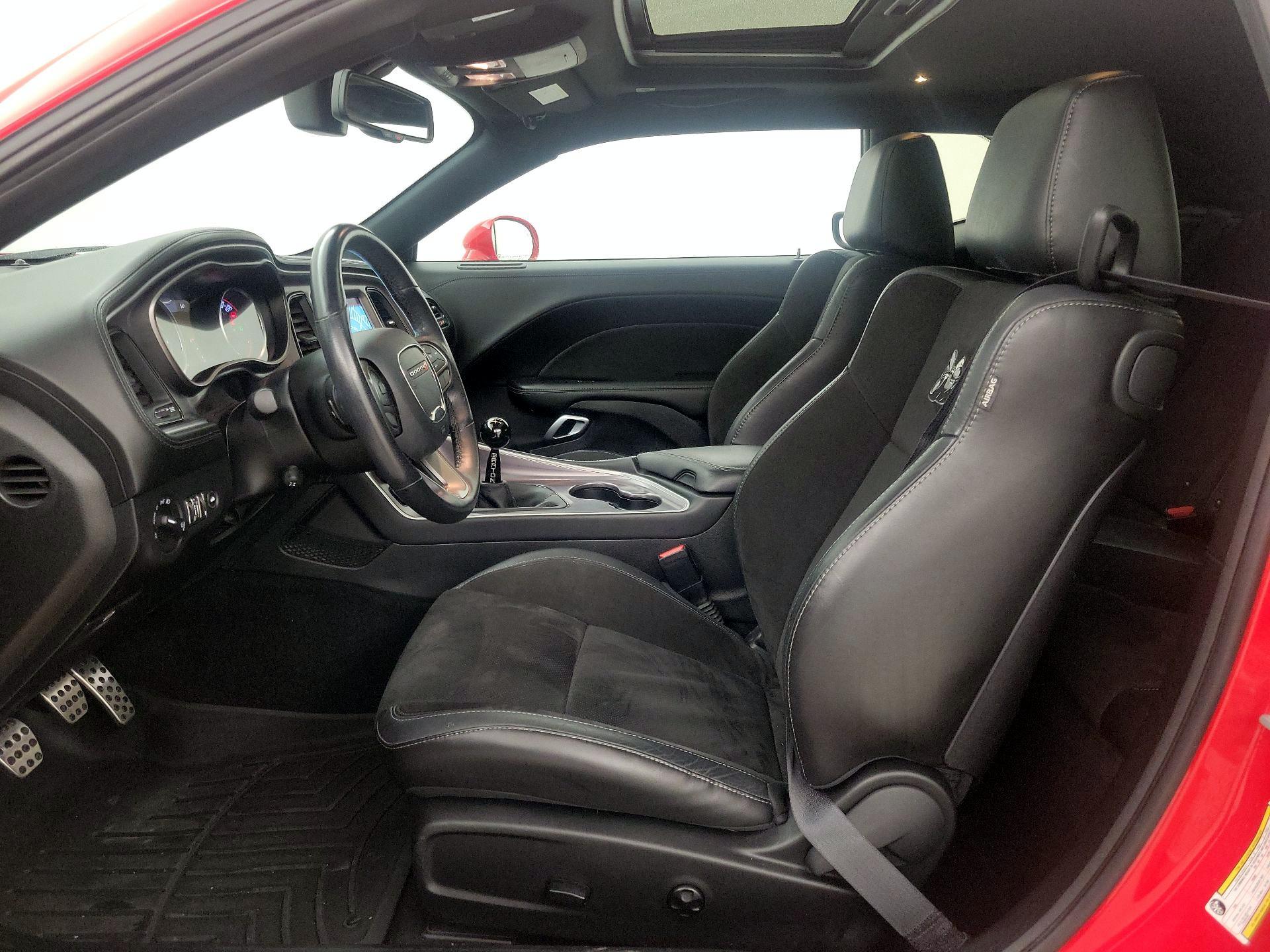 Thumbnail: 2020 Dodge Challenger - 11