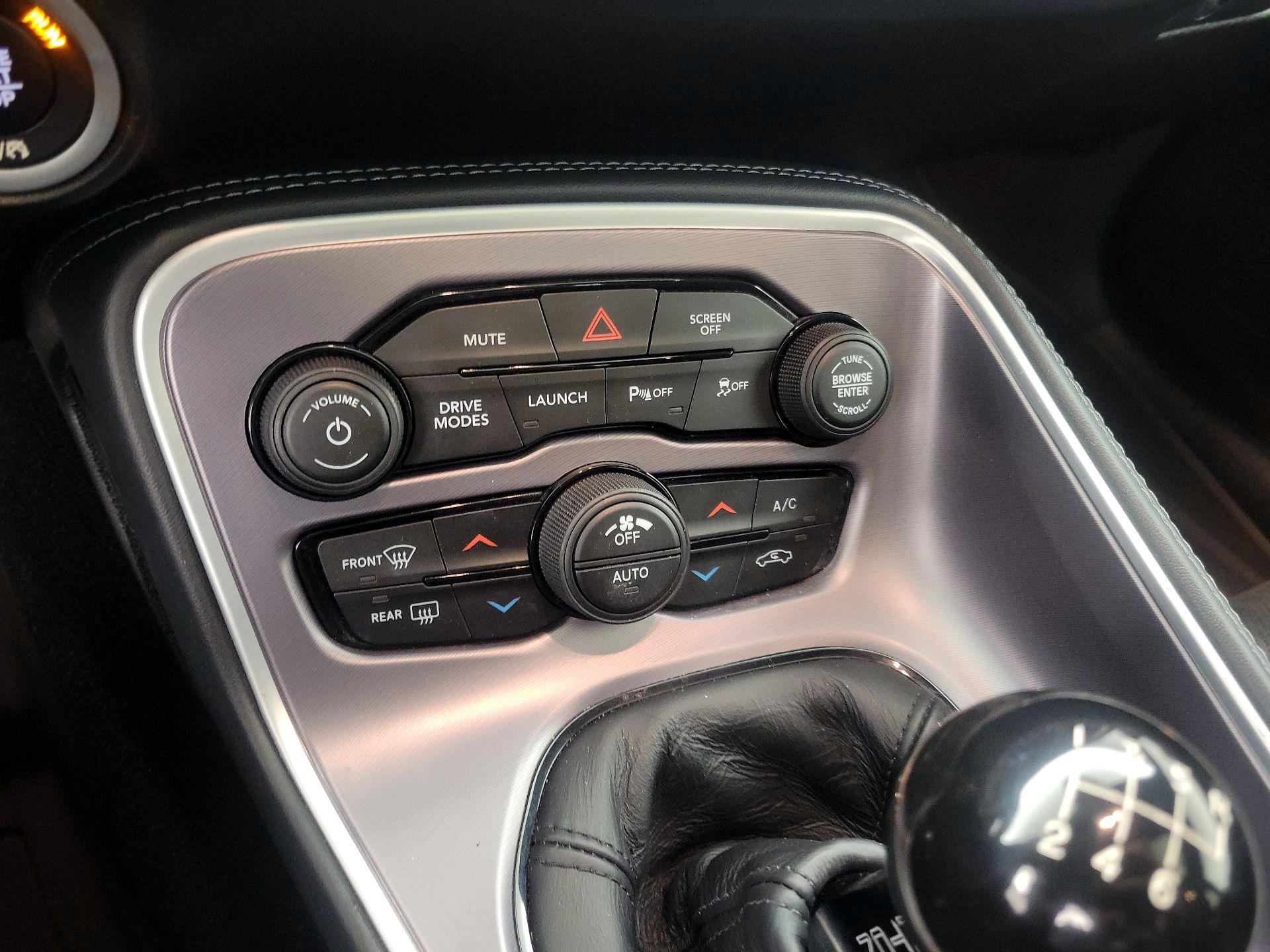 Thumbnail: 2020 Dodge Challenger - 17