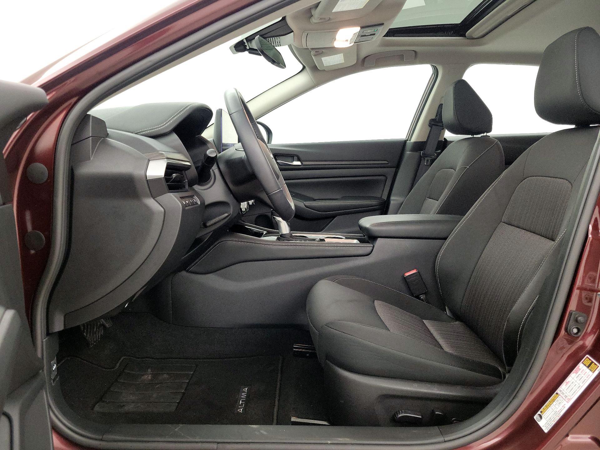 Thumbnail: 2024 Nissan Altima - 11