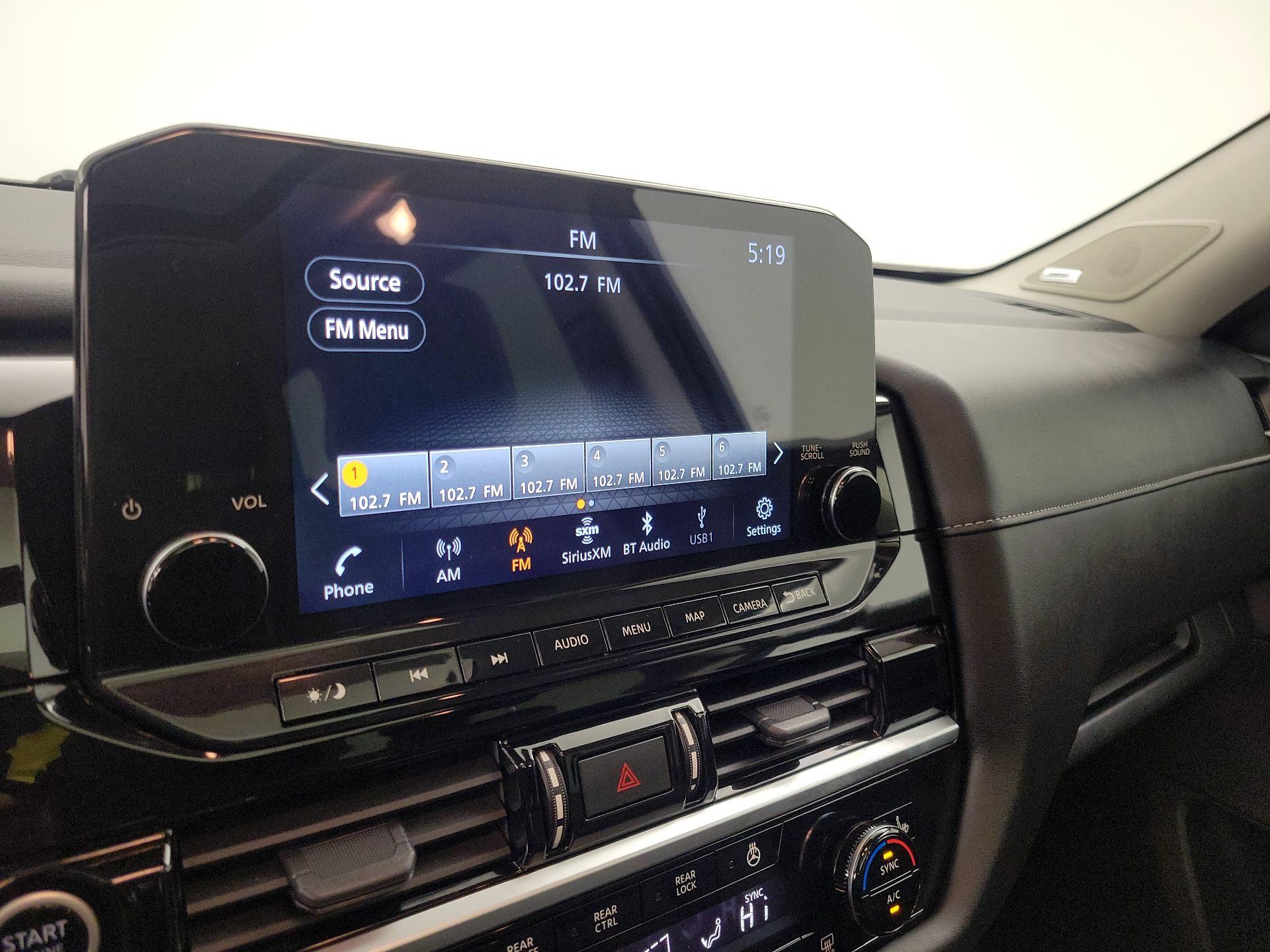 Thumbnail: 2022 Nissan Pathfinder - 16