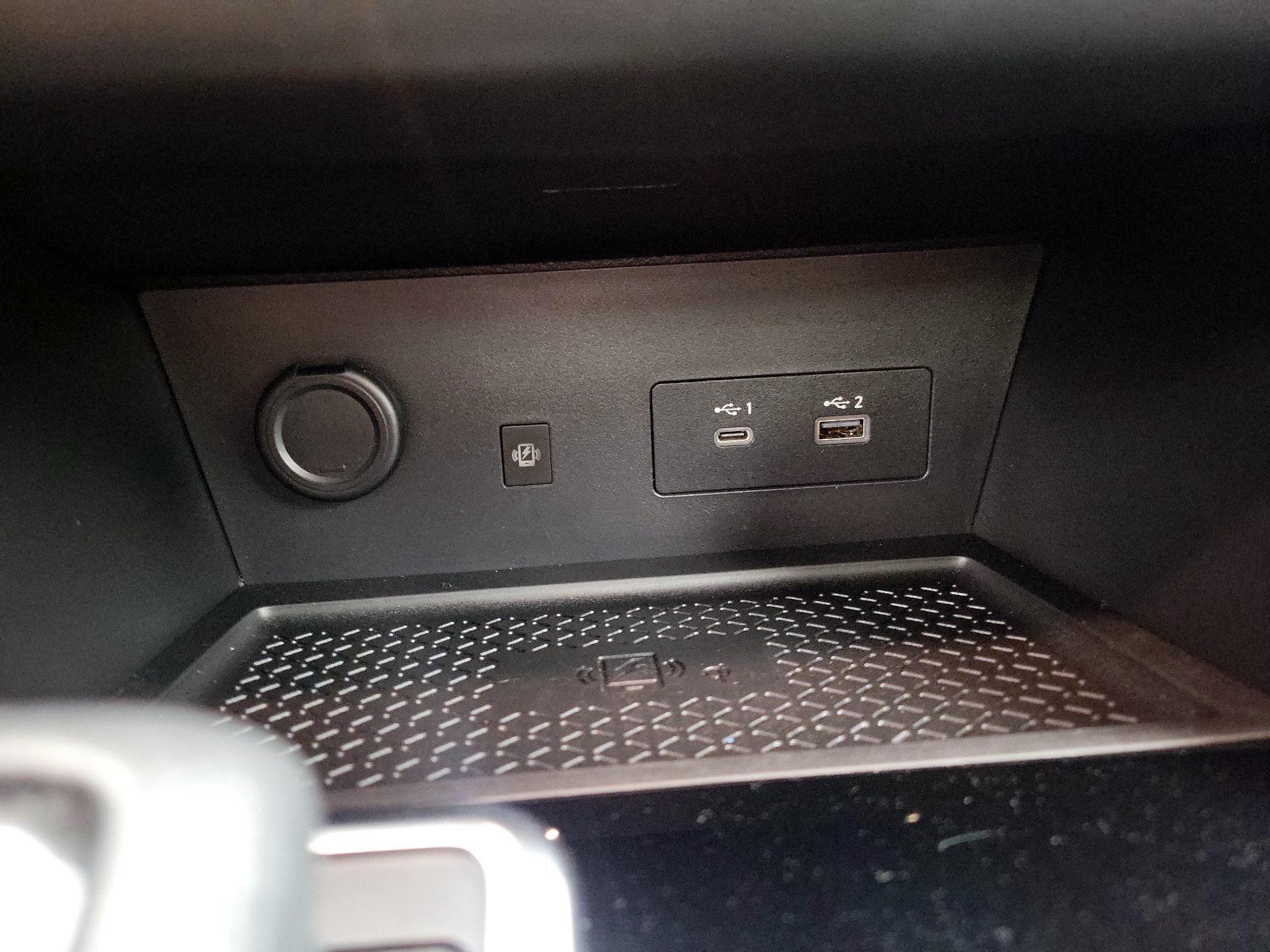 Thumbnail: 2022 Nissan Pathfinder - 19