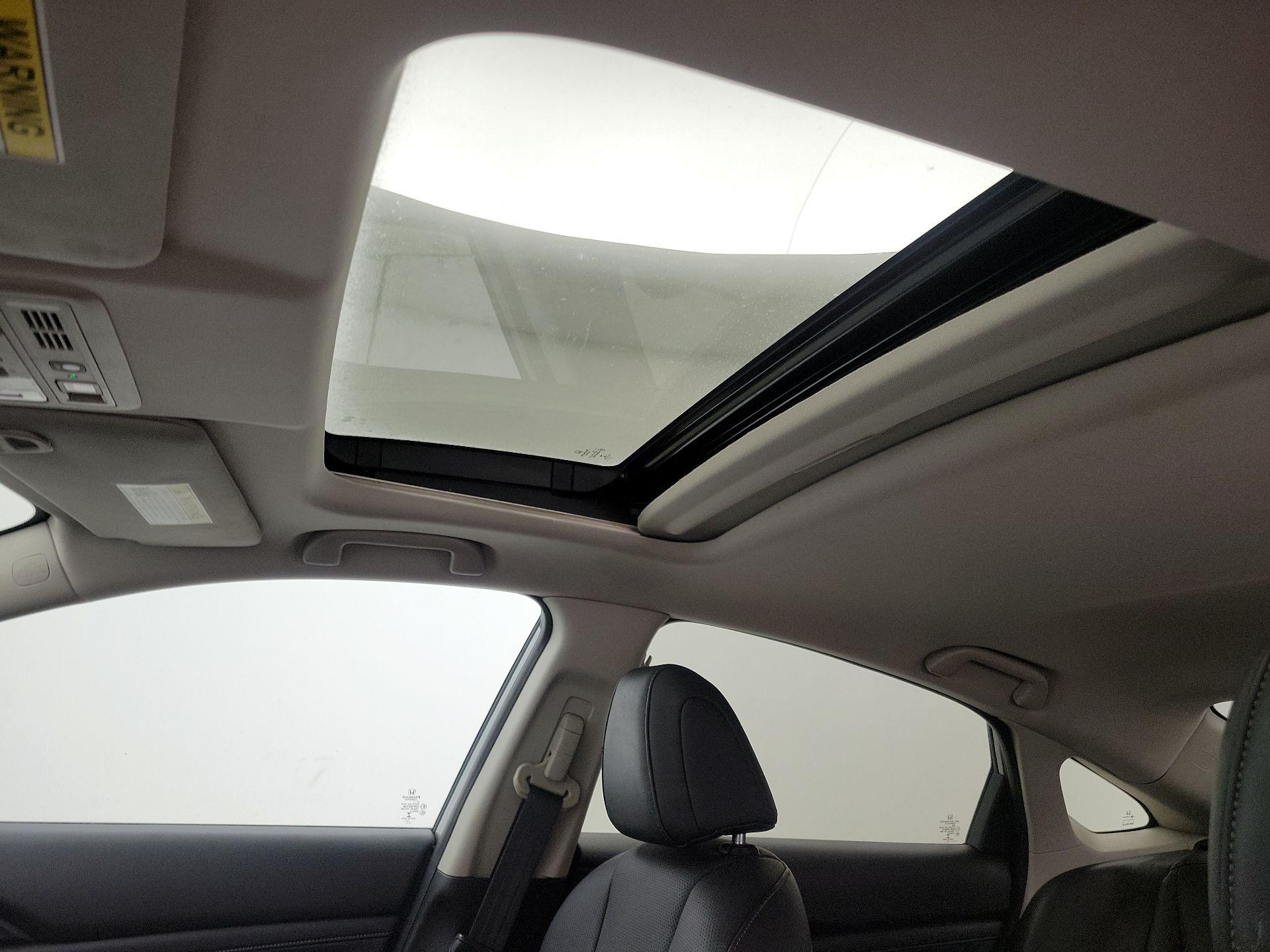 Thumbnail: 2019 Honda Insight - 20