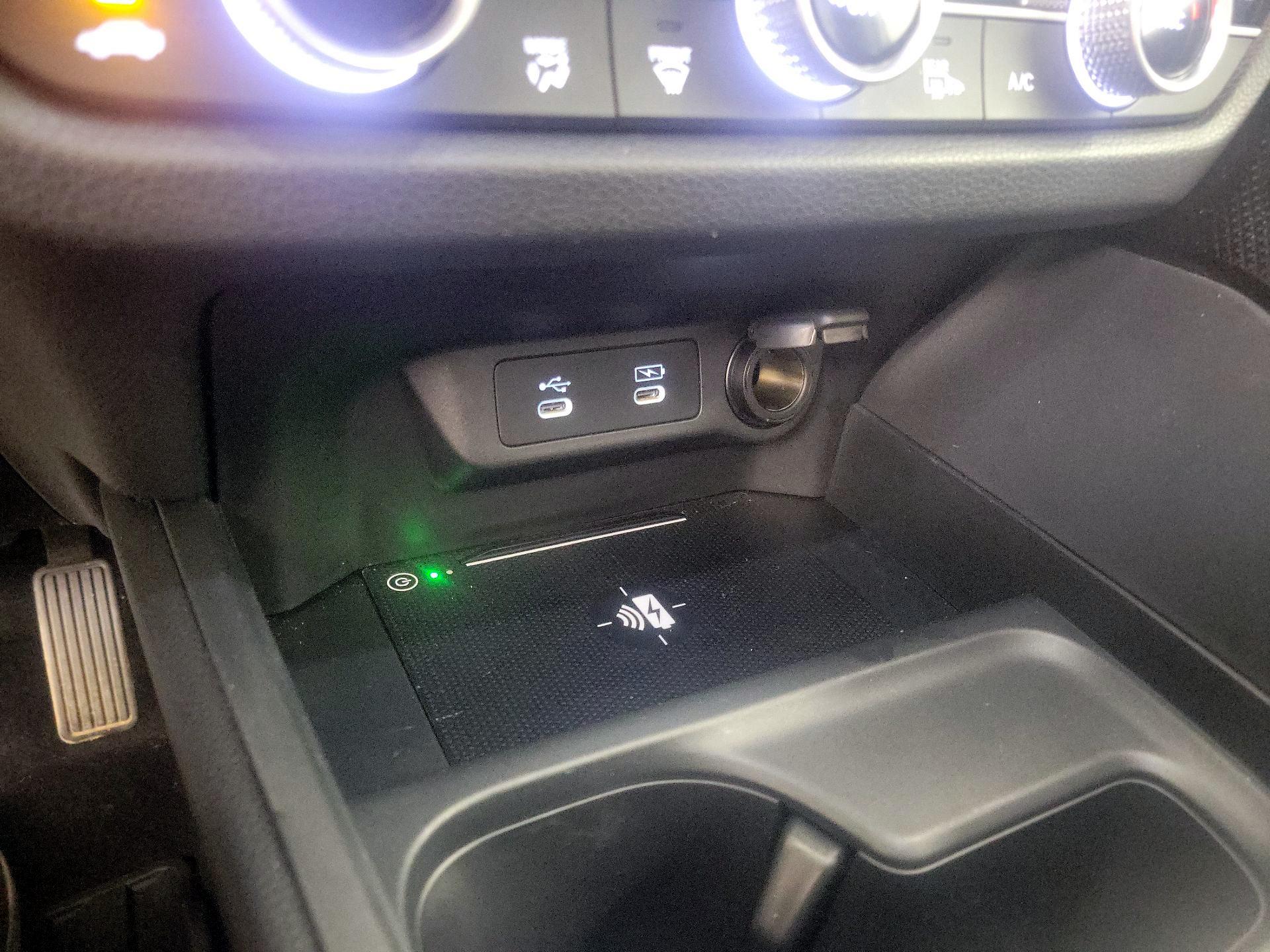 Thumbnail: 2025 Acura ADX - 18