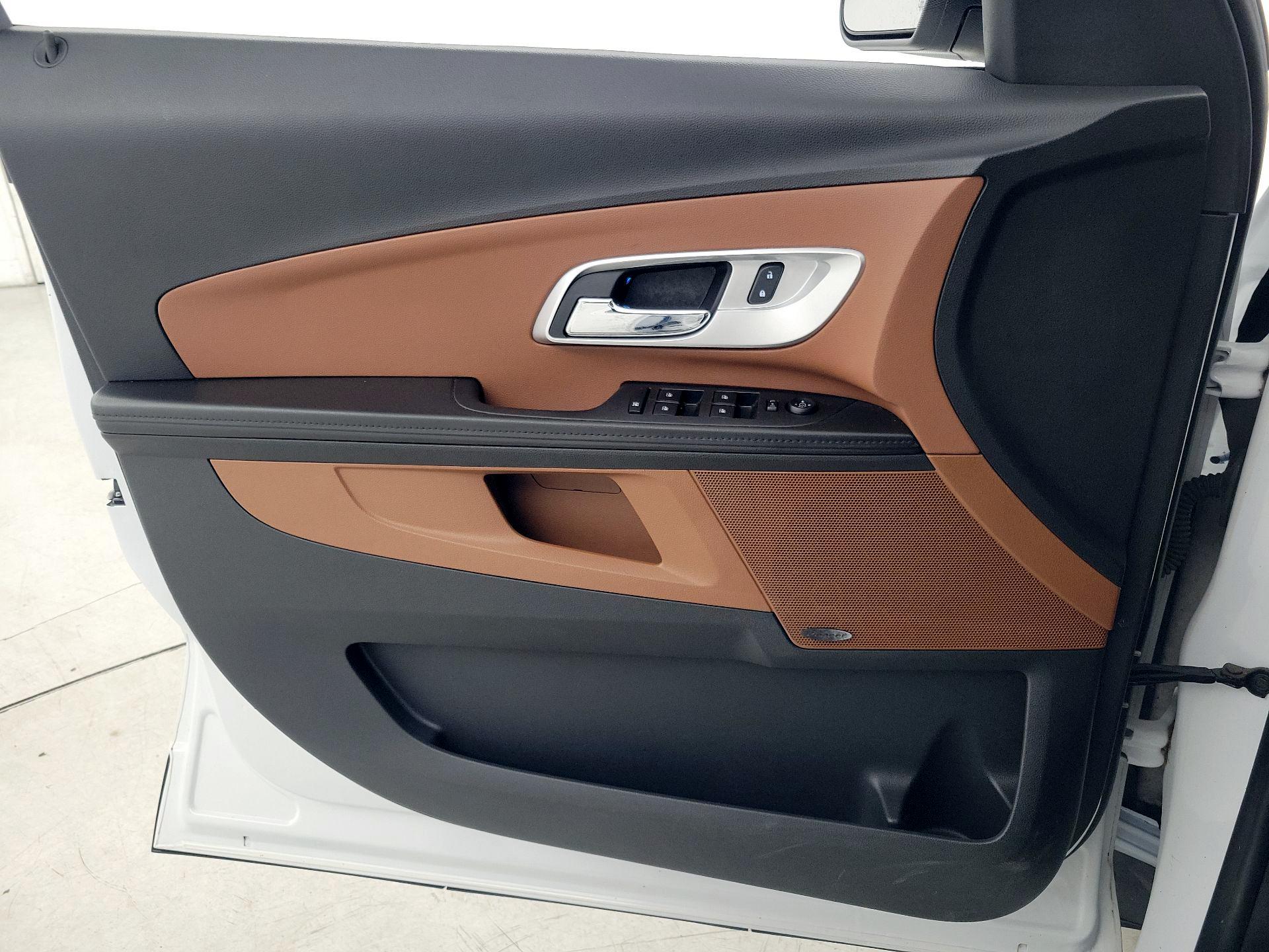 Thumbnail: 2016 Chevrolet Equinox - 12