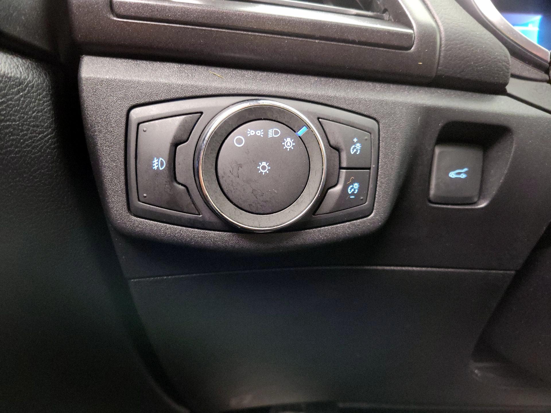 Thumbnail: 2019 Ford Fusion - 13