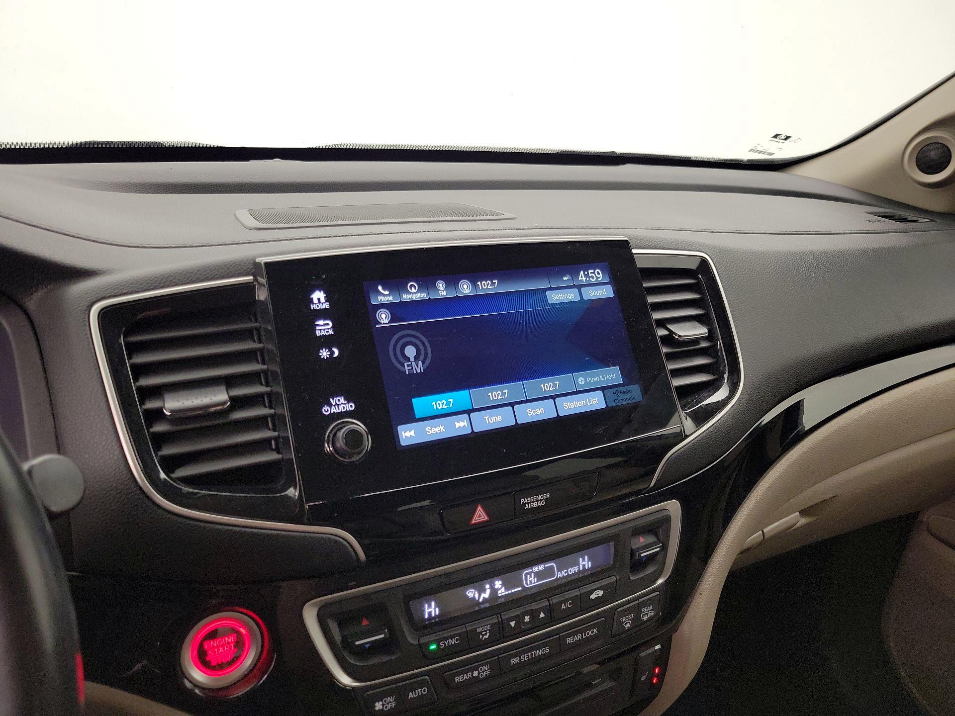 Thumbnail: 2020 Honda Pilot - 16