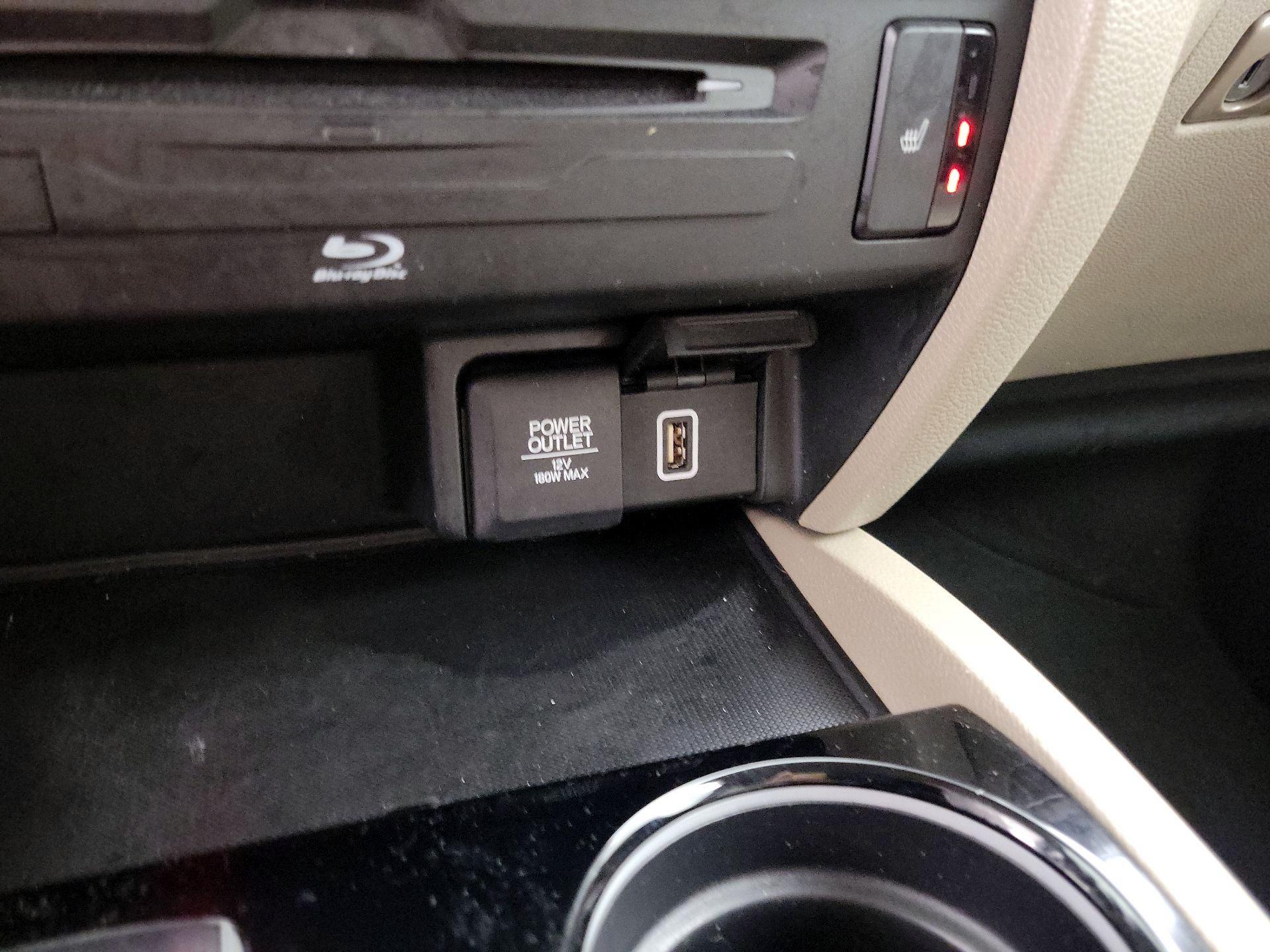 Thumbnail: 2020 Honda Pilot - 19