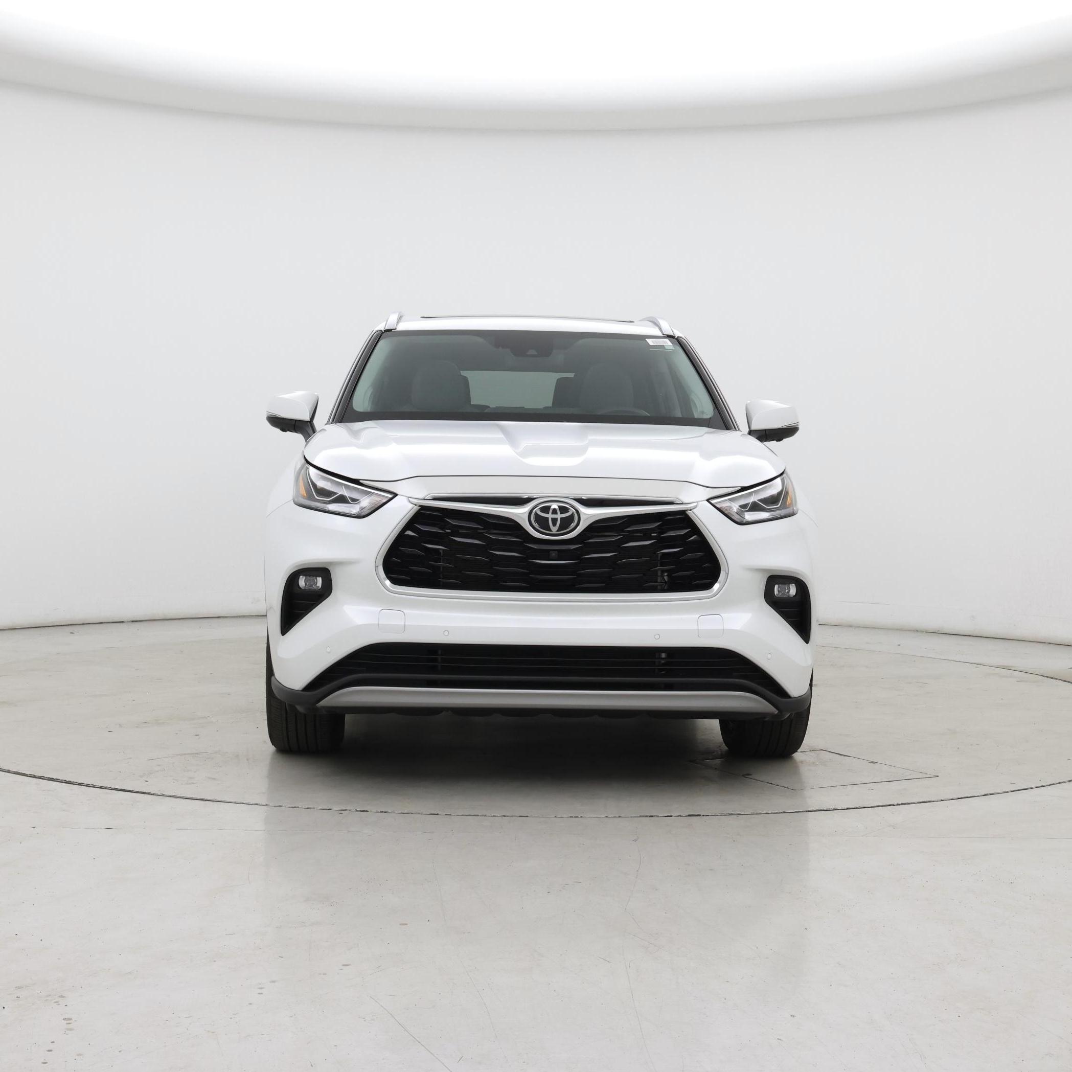 Thumbnail: 2023 Toyota Highlander - 5