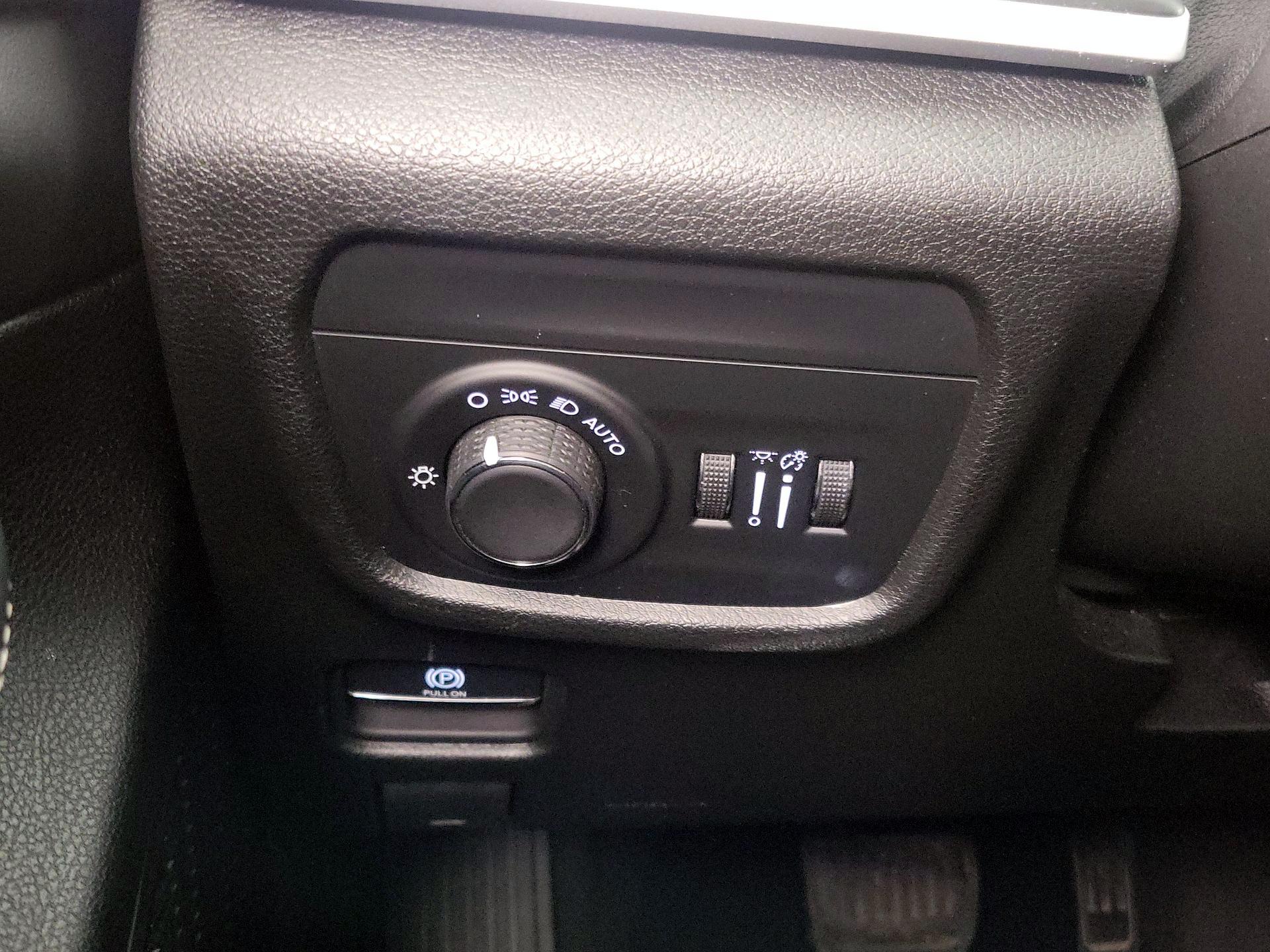 Thumbnail: 2024 Jeep Grand Cherokee - 13